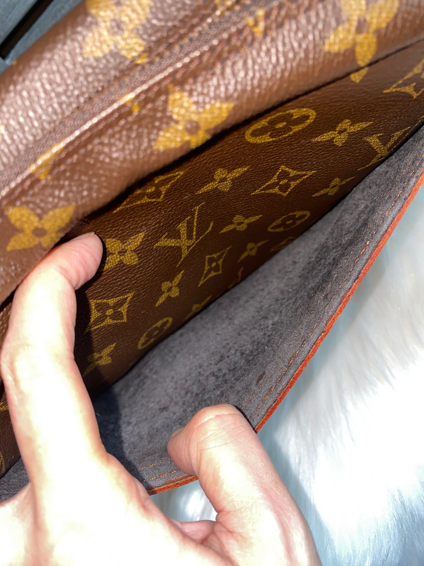 Louis Vuitton Jeune Fille GM