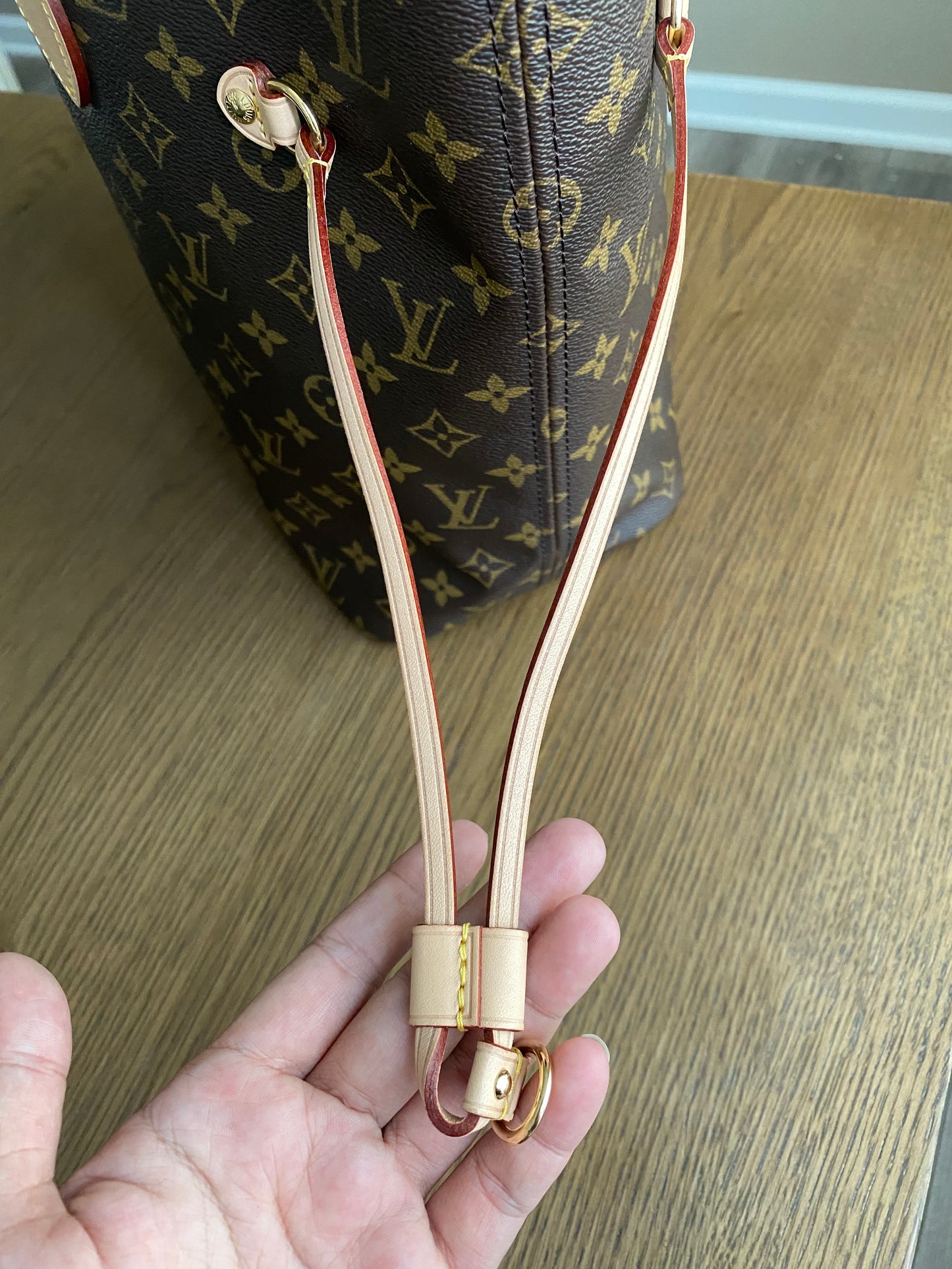 Louis Vuitton Neverfull MM - Rose Beige