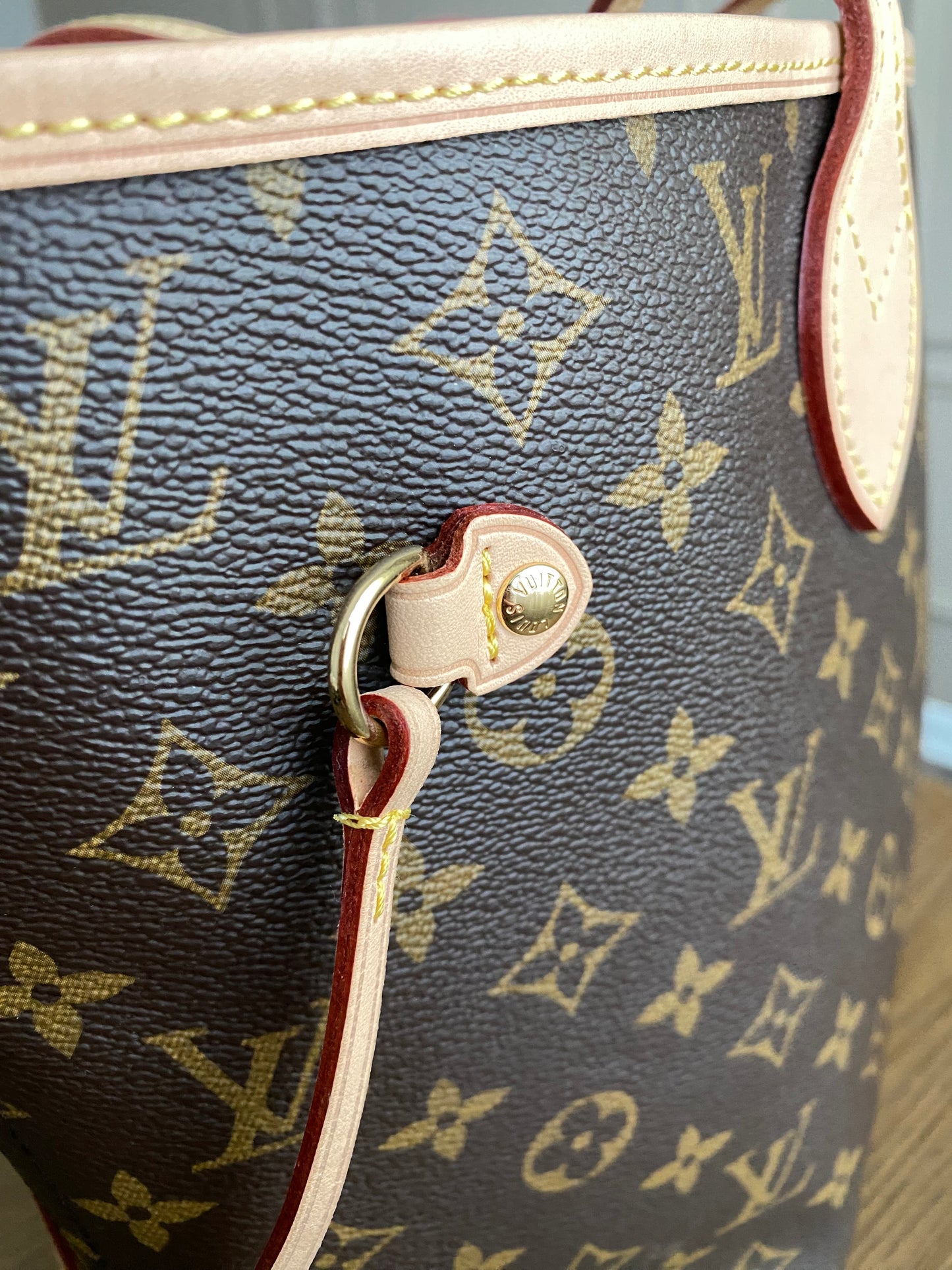 Louis Vuitton Neverfull MM - Rose Beige