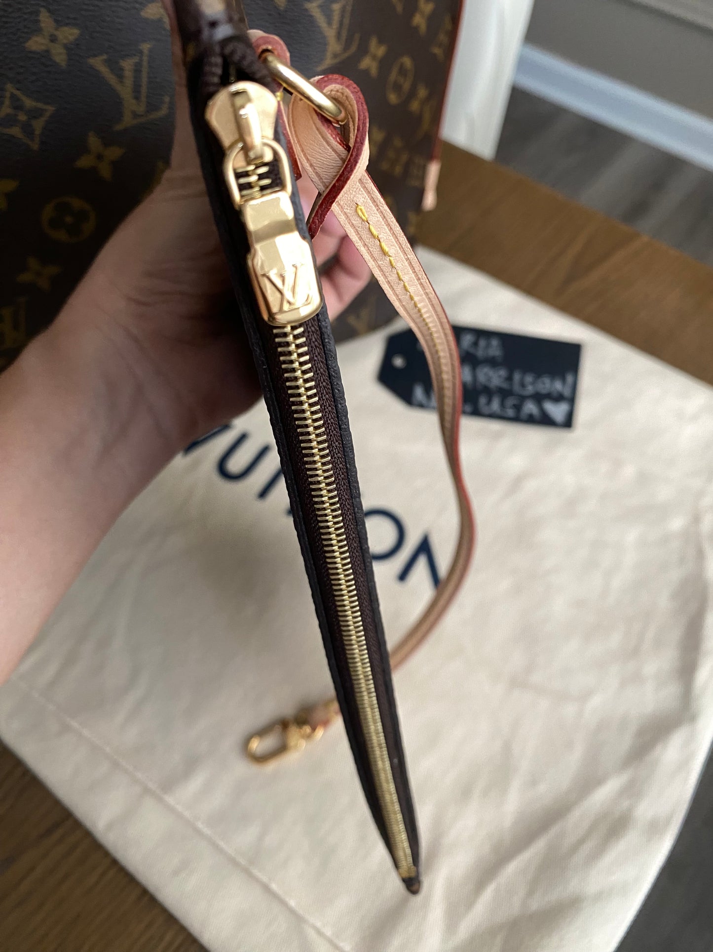 Louis Vuitton Neverfull MM - Rose Beige
