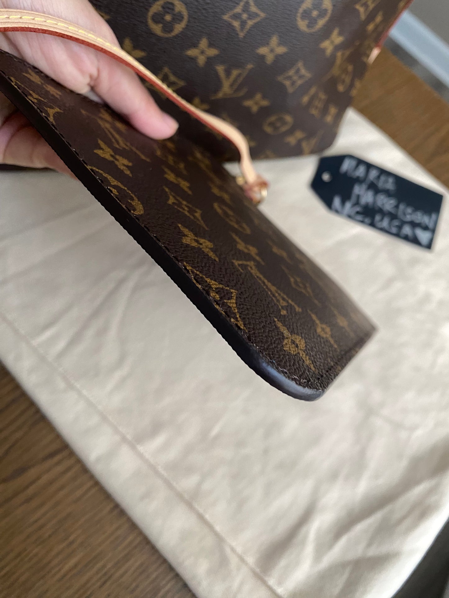 Louis Vuitton Neverfull MM - Rose Beige