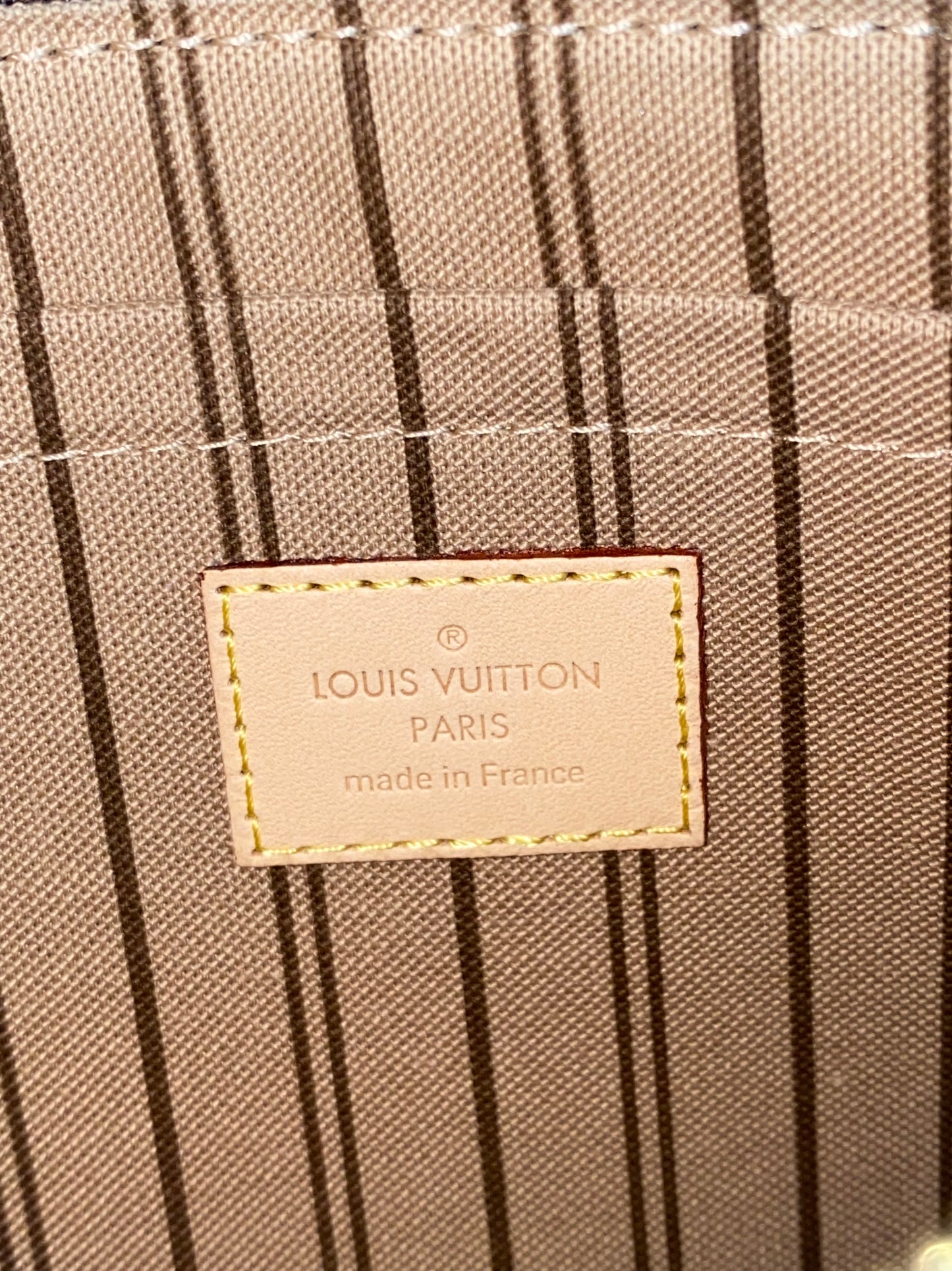 Louis Vuitton Neverfull MM - Rose Beige