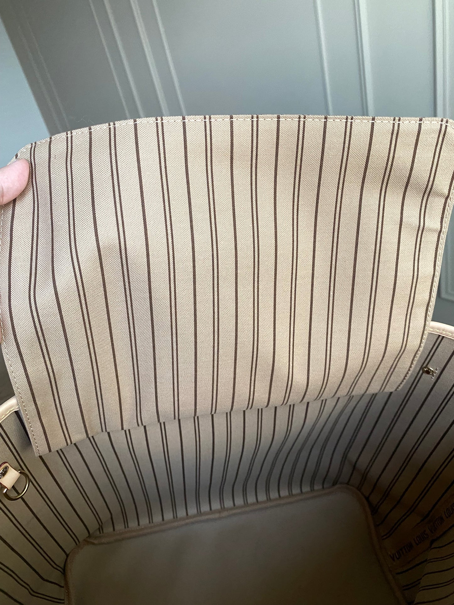 Louis Vuitton Neverfull MM - Rose Beige