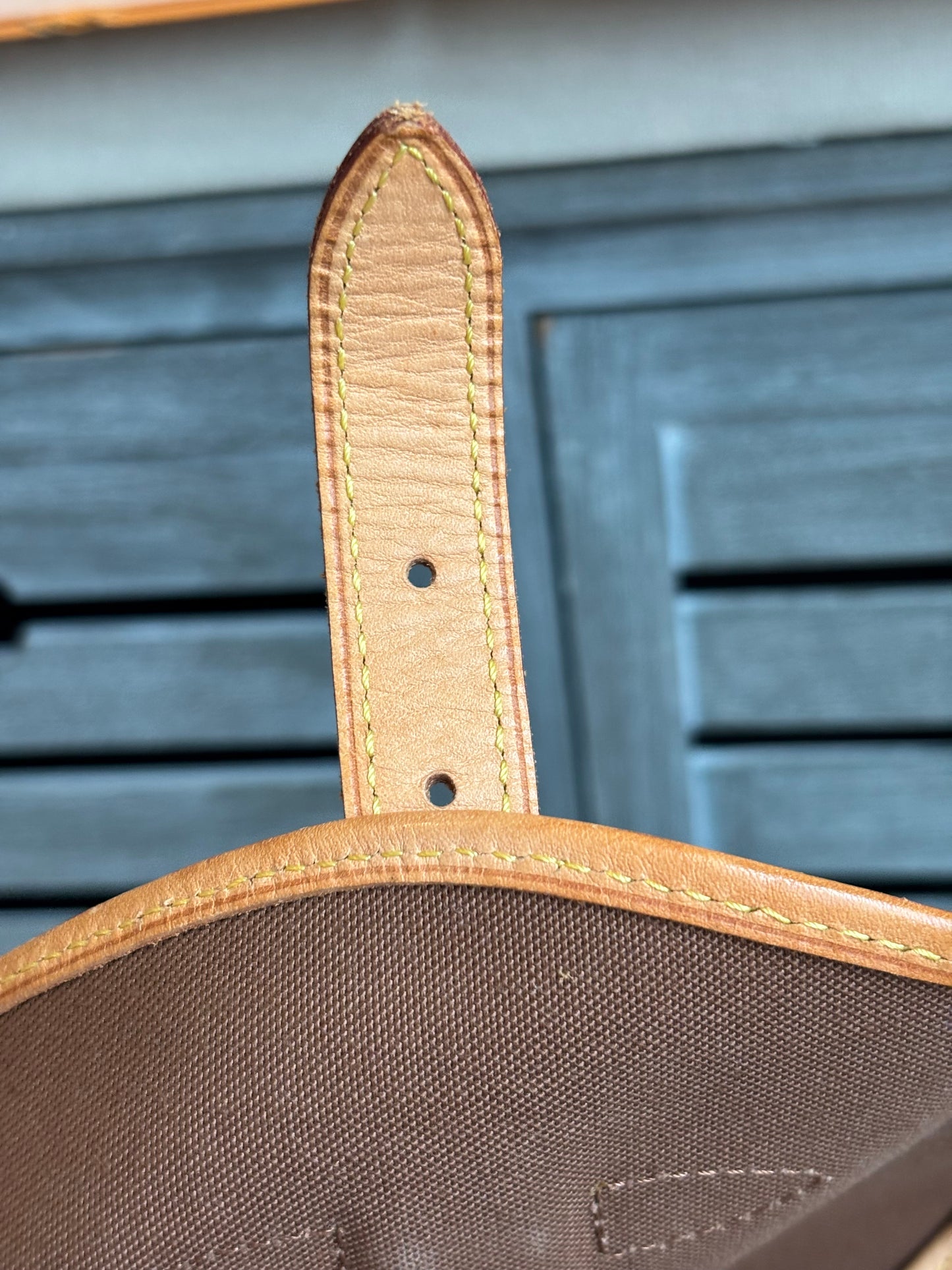 Louis Vuitton Saumur 30