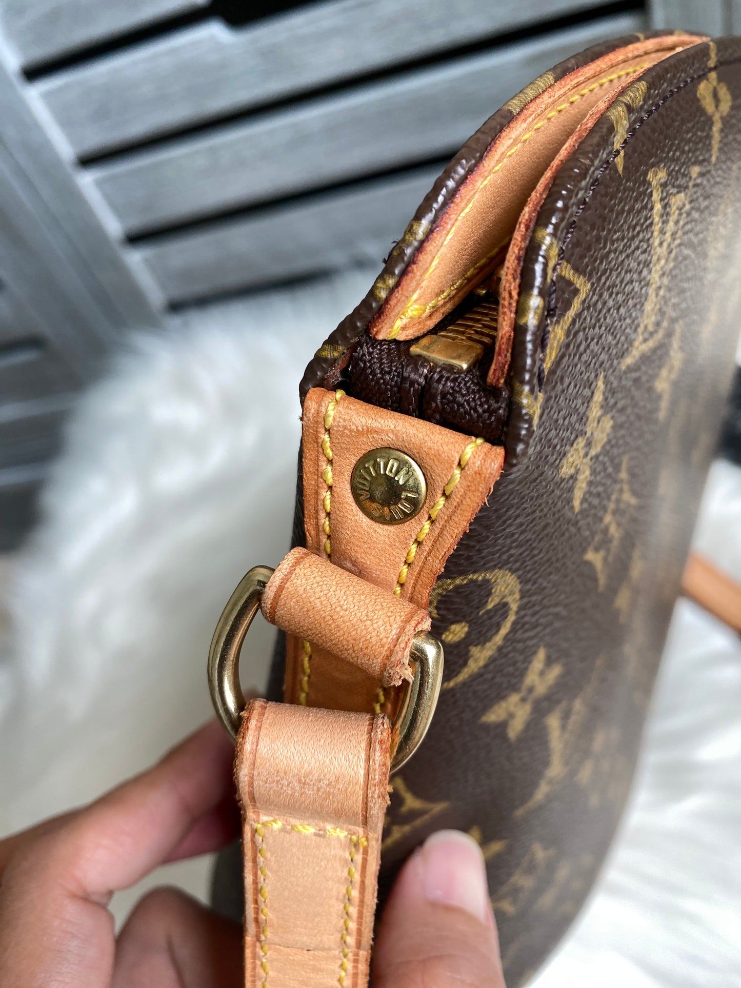 Louis Vuitton Druout Crossbody