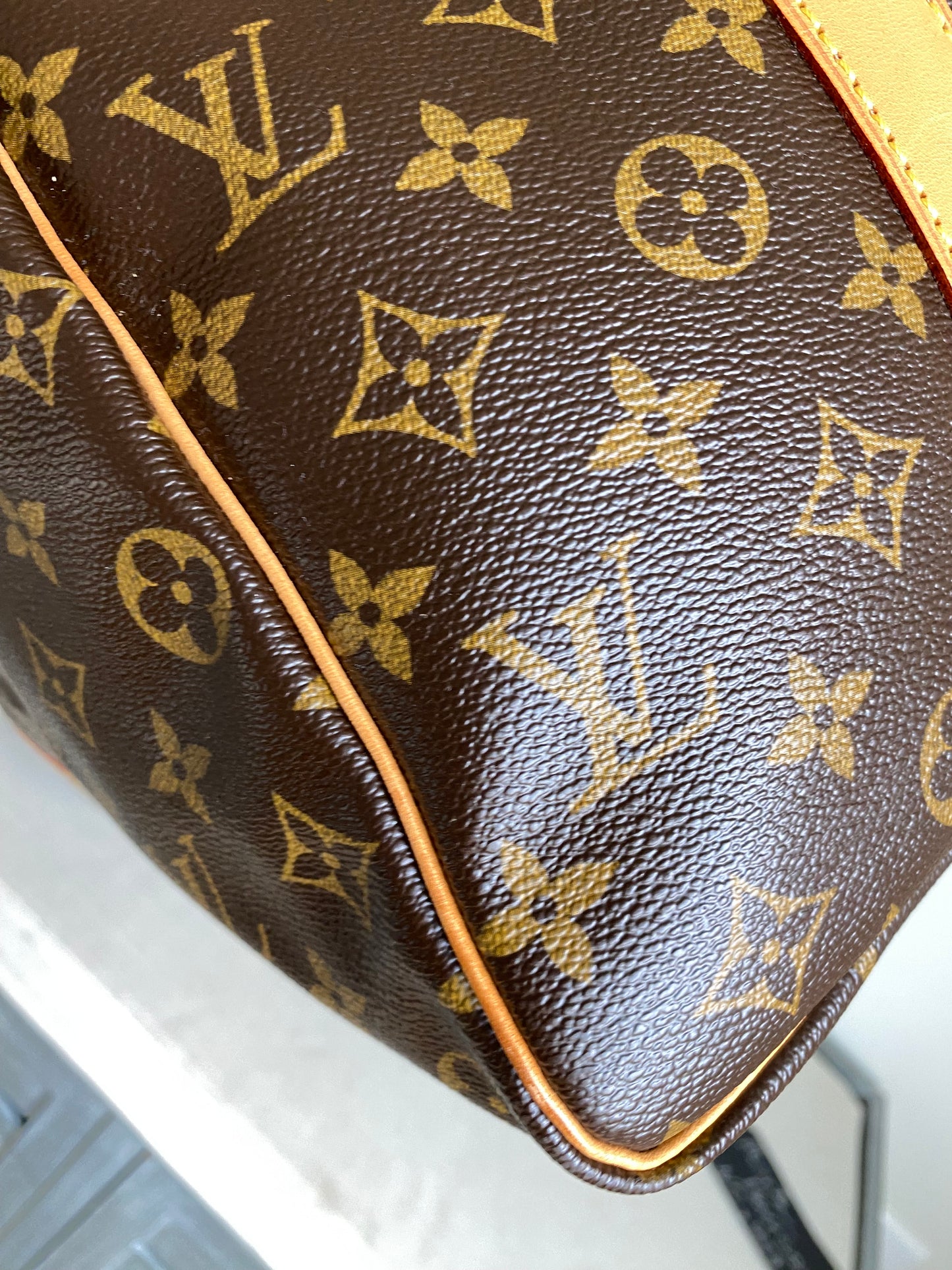 Louis Vuitton Keepall Bandouliere 50