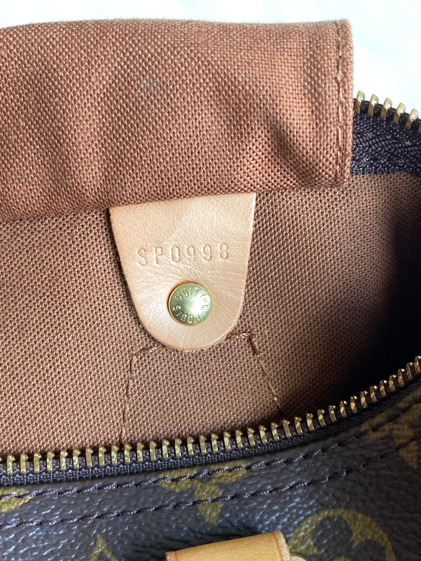 Louis Vuitton Speedy 30