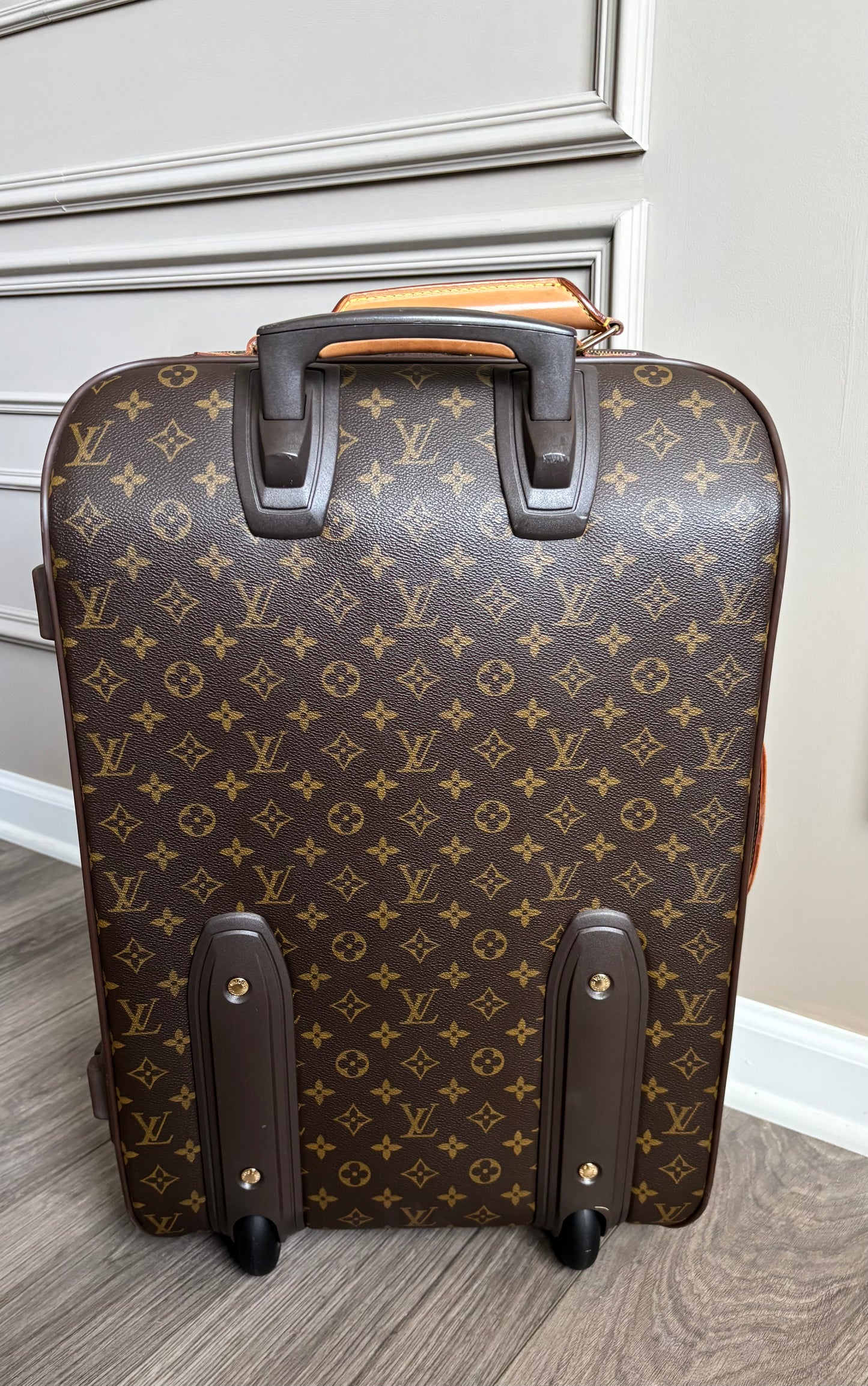 Louis Vuitton Pegase 55 Rolling Luggage