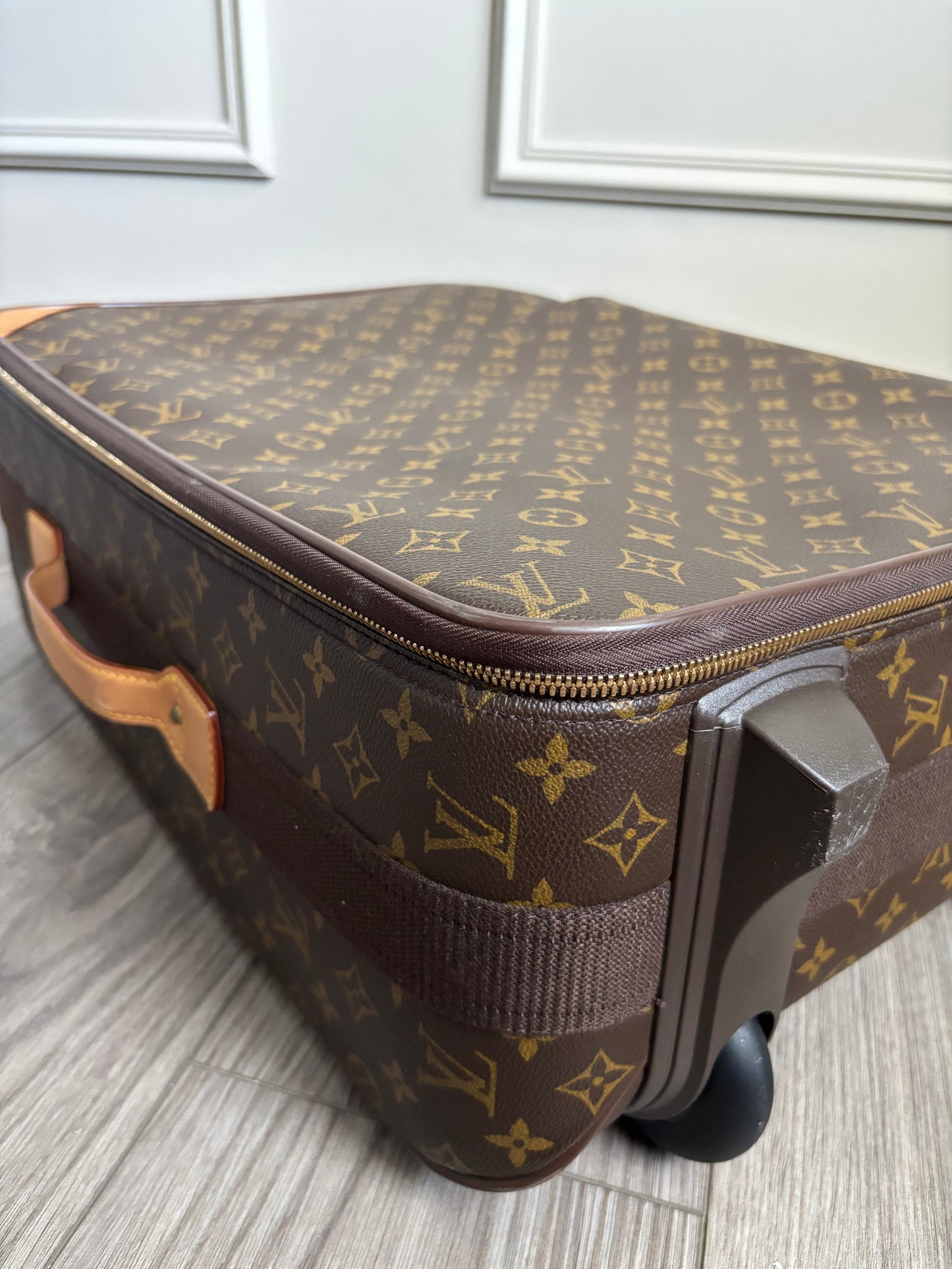 Louis Vuitton Pegase 55 Rolling Luggage