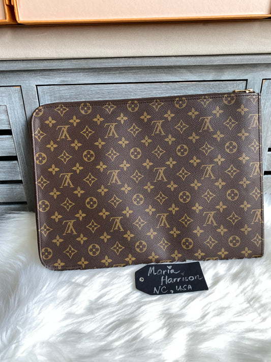Louis Vuitton Poche Document Portfolio Case