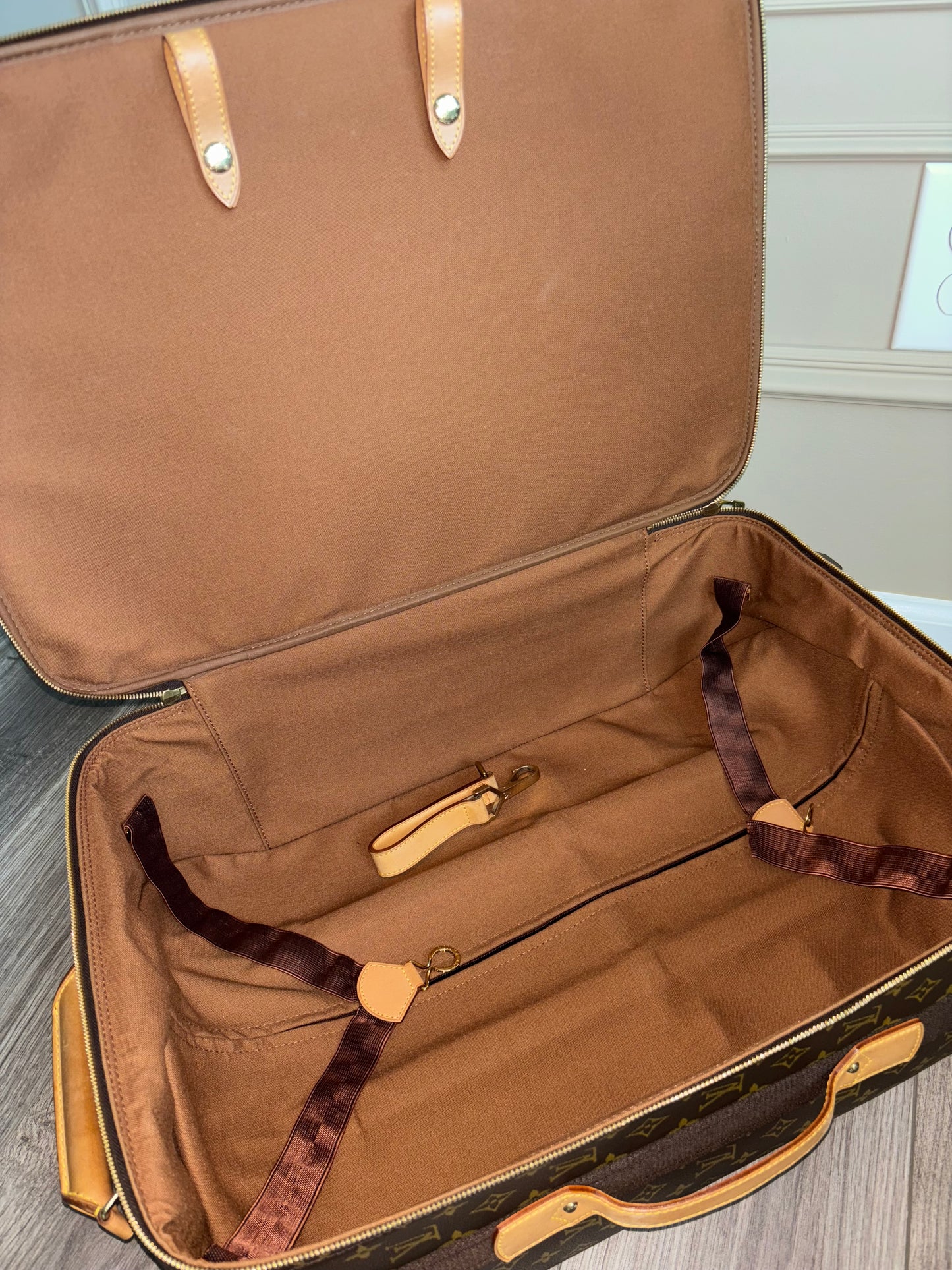 Louis Vuitton Pegase 55 Rolling Luggage