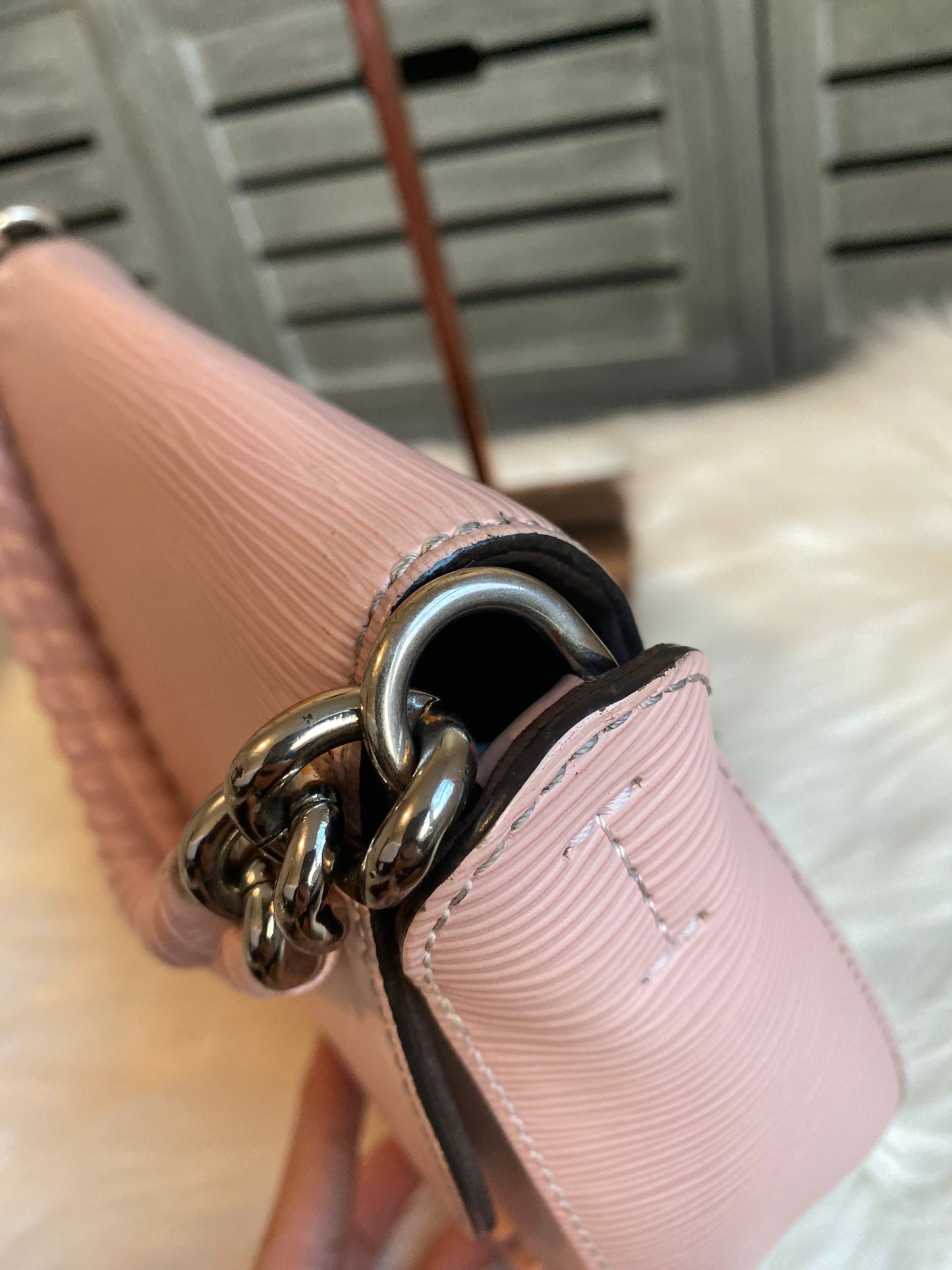 Louis Vuitton Luna Epi Rose Ballerine