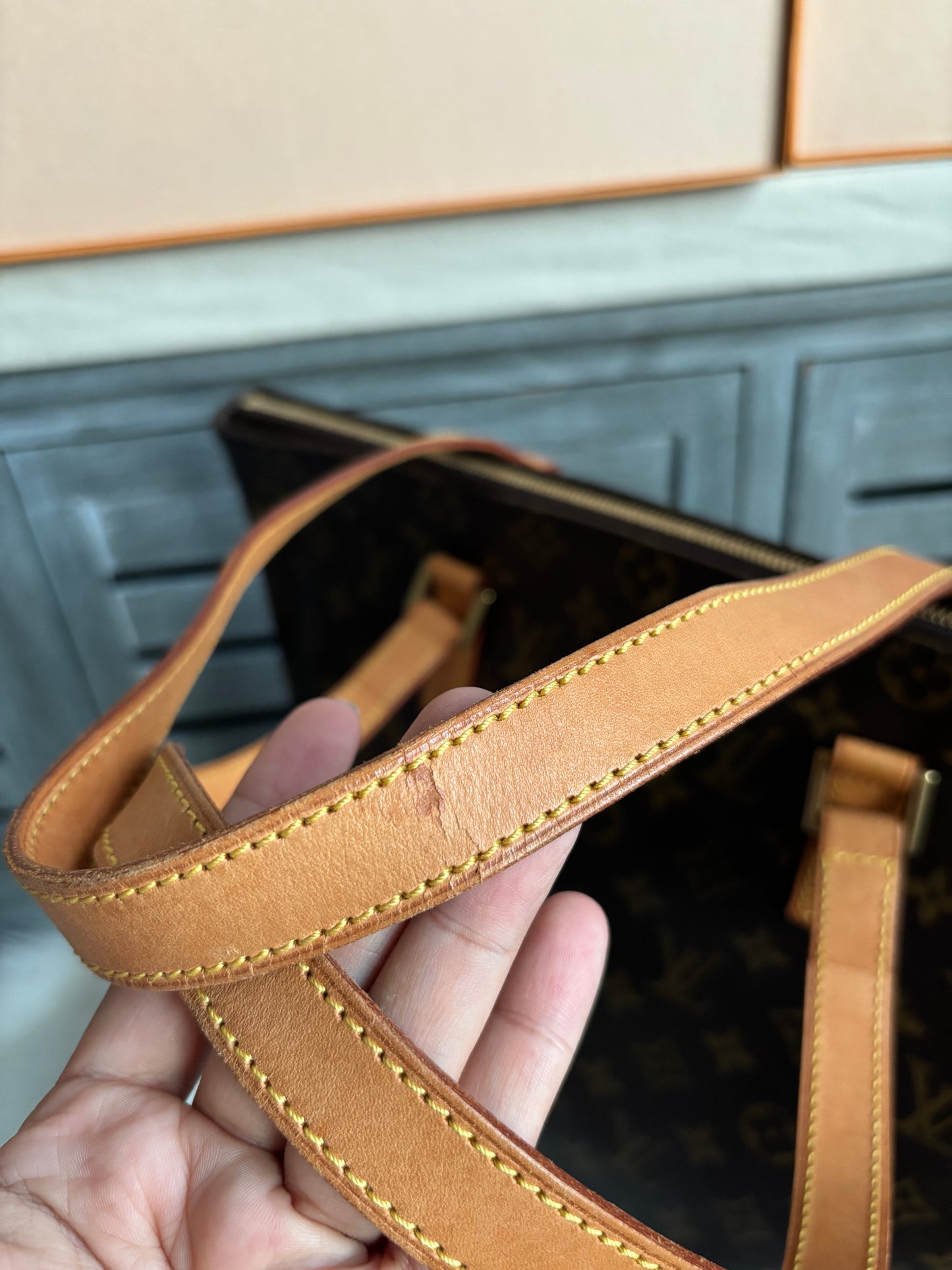 Louis Vuitton Cabas Mezzo