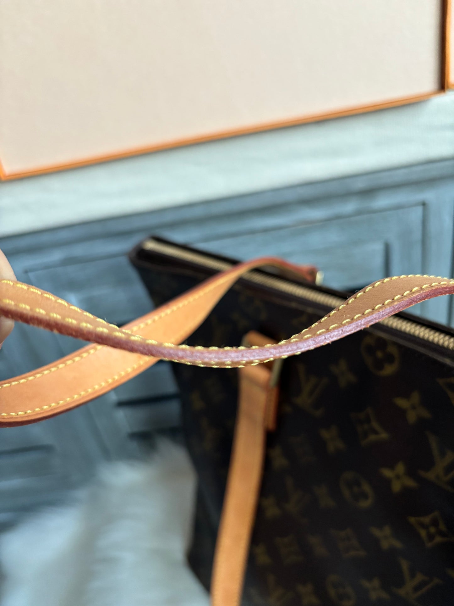 Louis Vuitton Cabas Mezzo