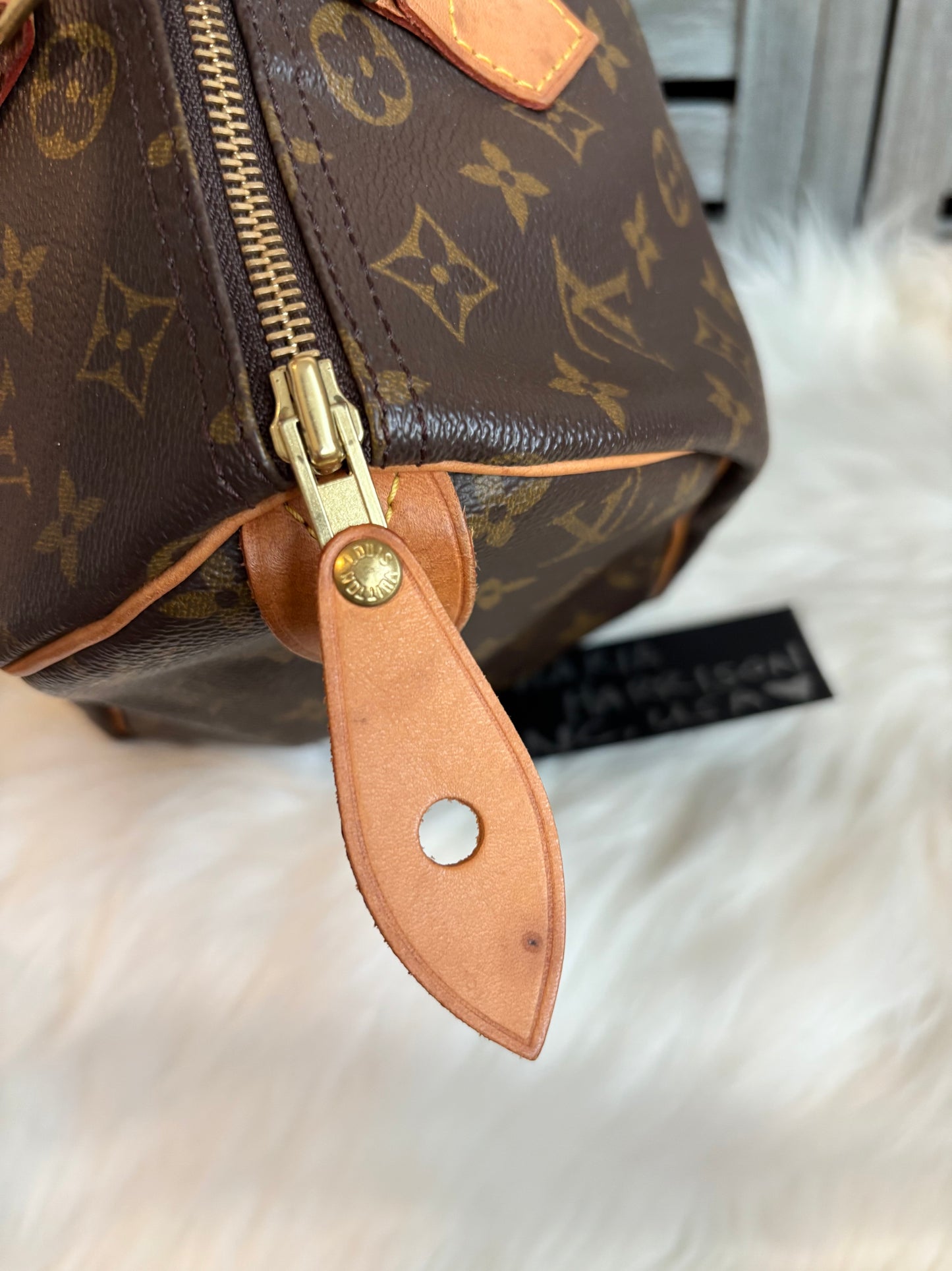 Louis Vuitton Speedy 30