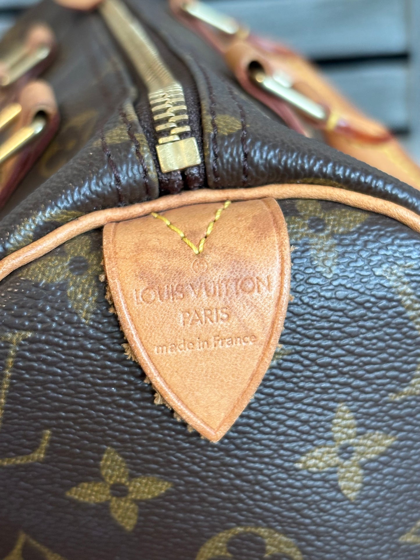 Louis Vuitton Speedy 30