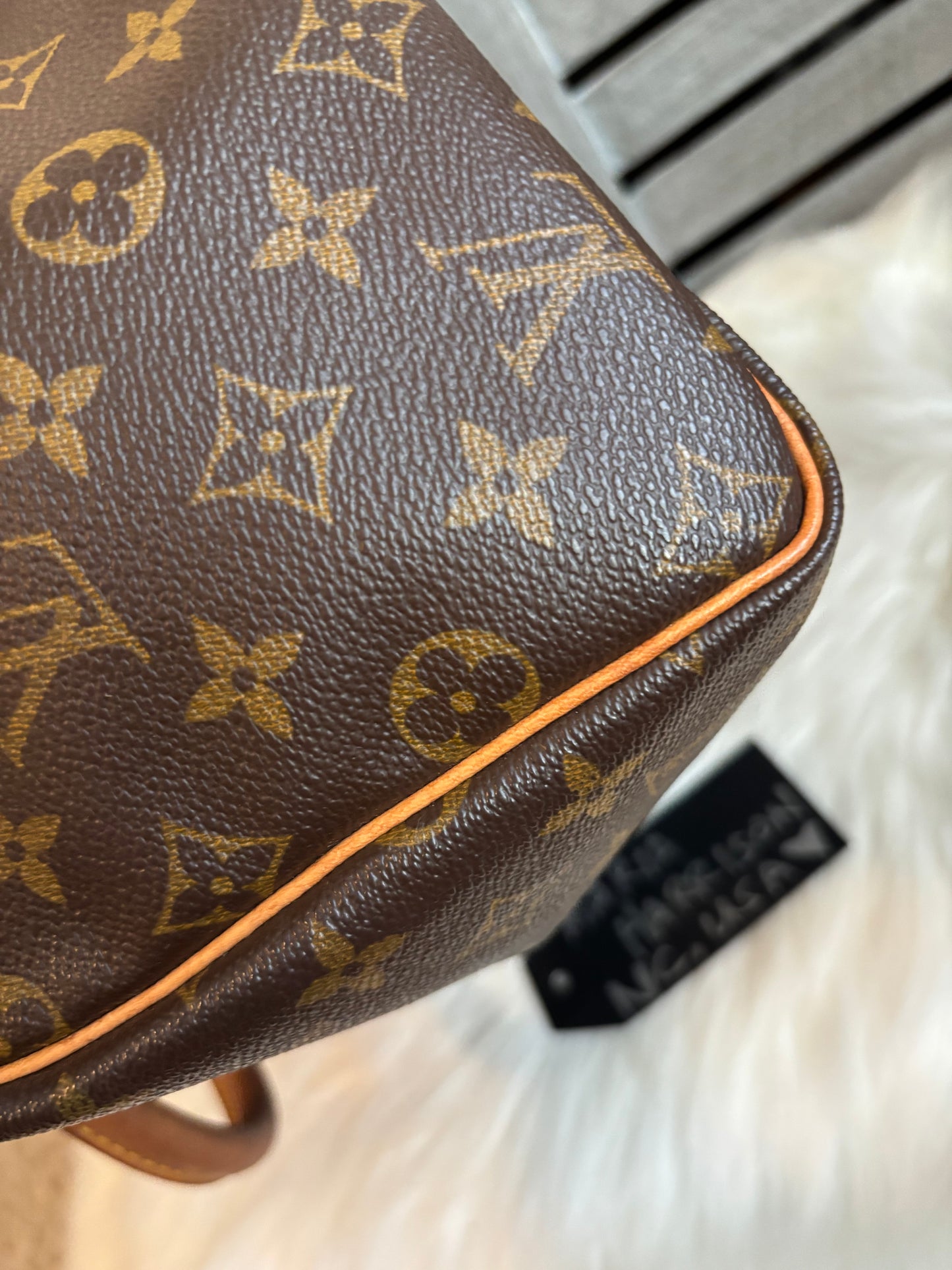 Louis Vuitton Speedy 30