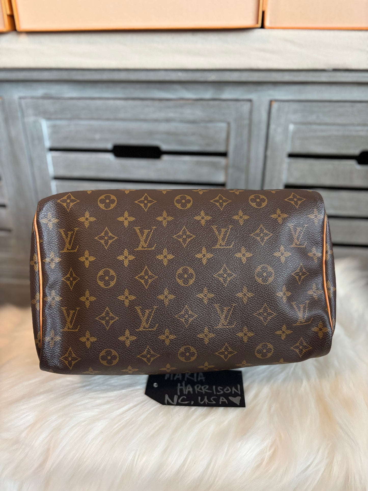 Louis Vuitton Speedy 30
