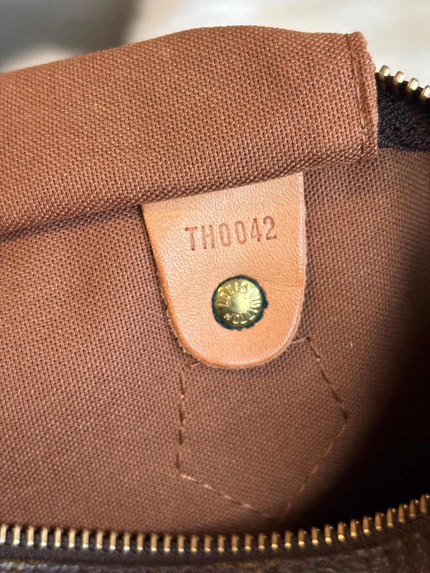 Louis Vuitton Speedy 30