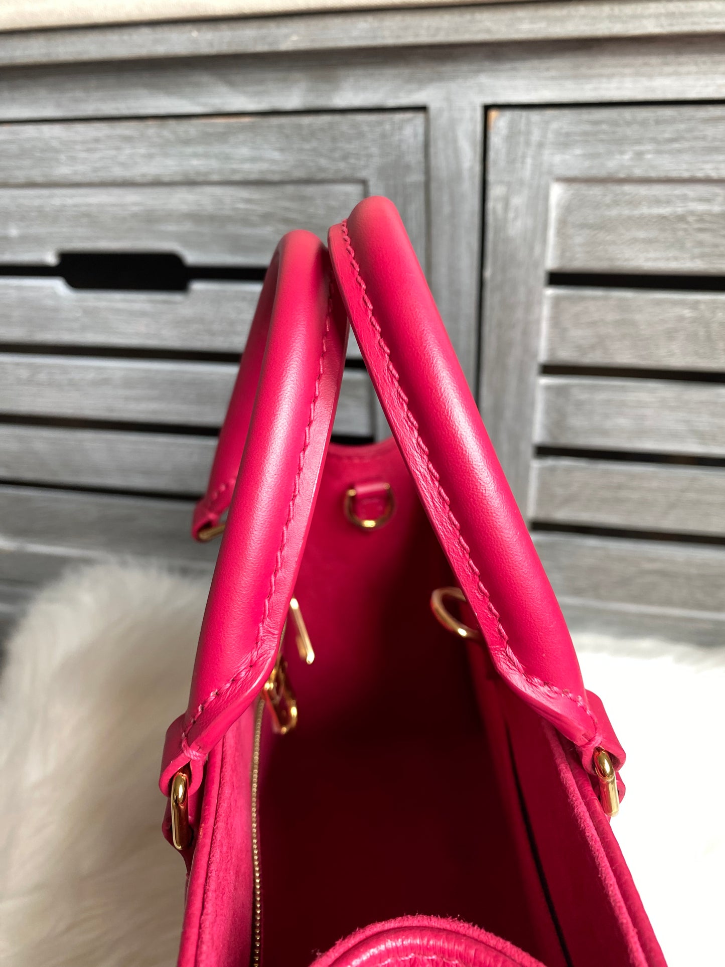Louis Vuitton OnTheGo PM Freesia Pink Empreinte Leather