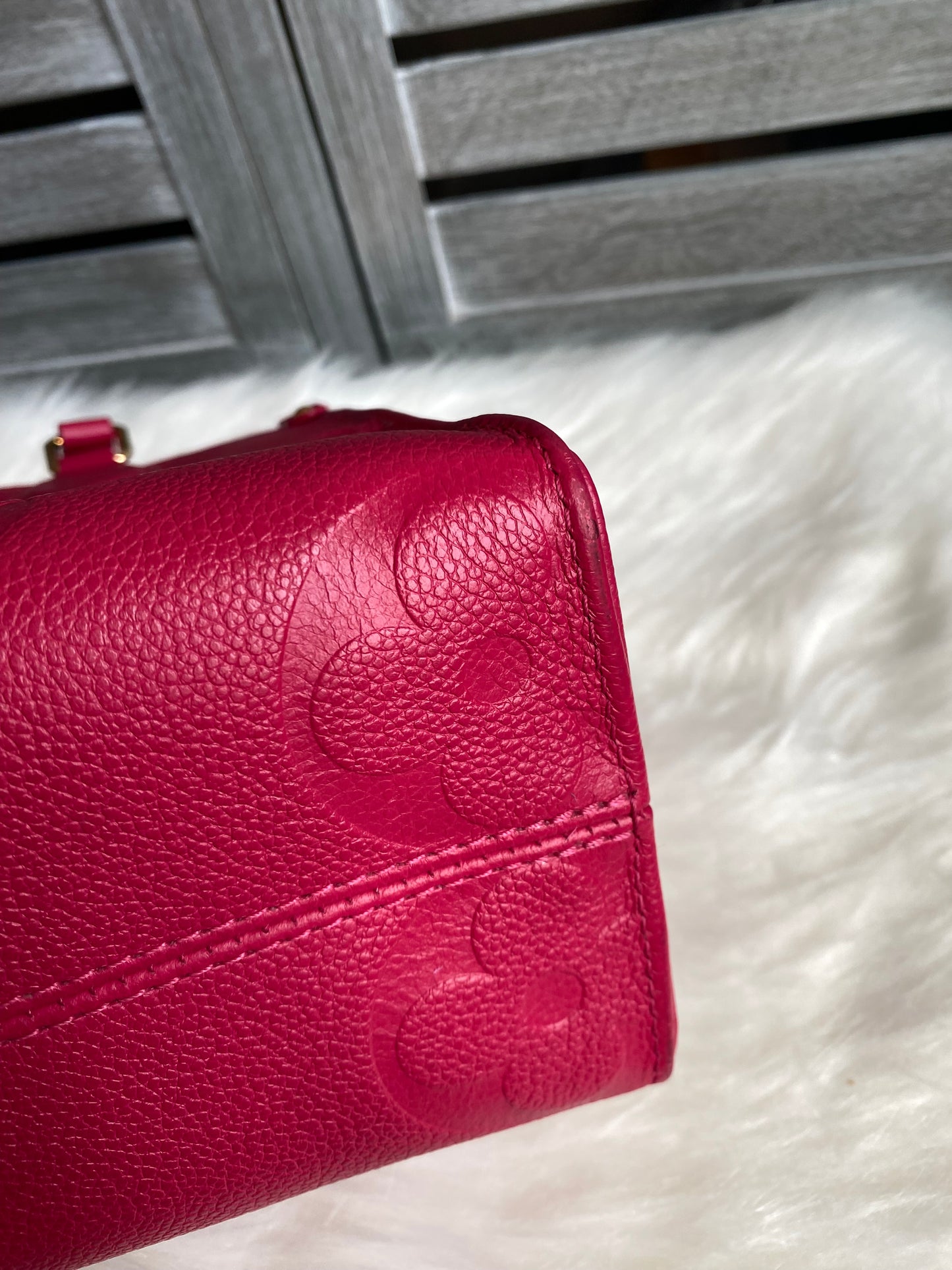 Louis Vuitton OnTheGo PM Freesia Pink Empreinte Leather