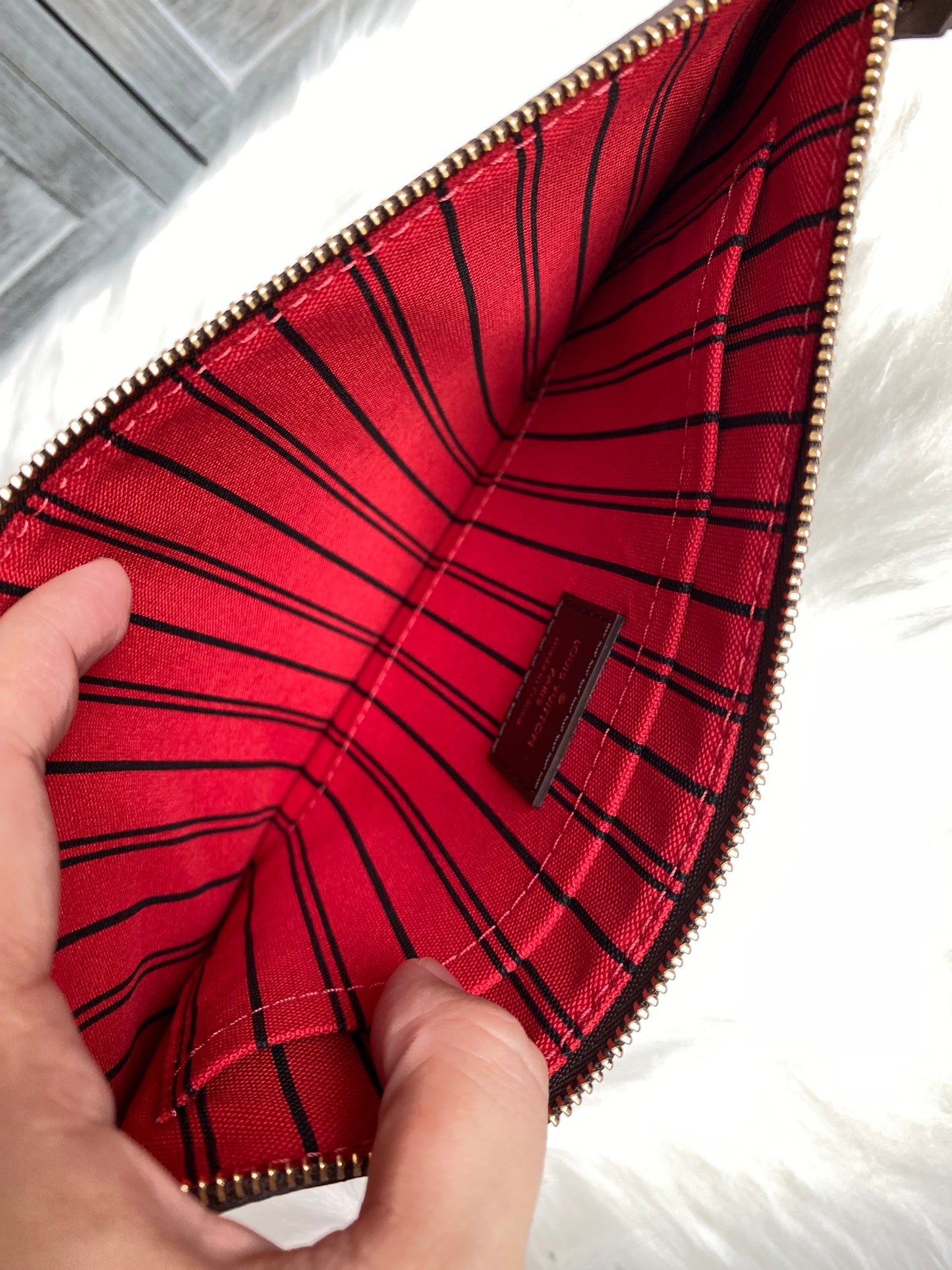 Louis Vuitton Neverfull MM With Pouch Damier Ebene