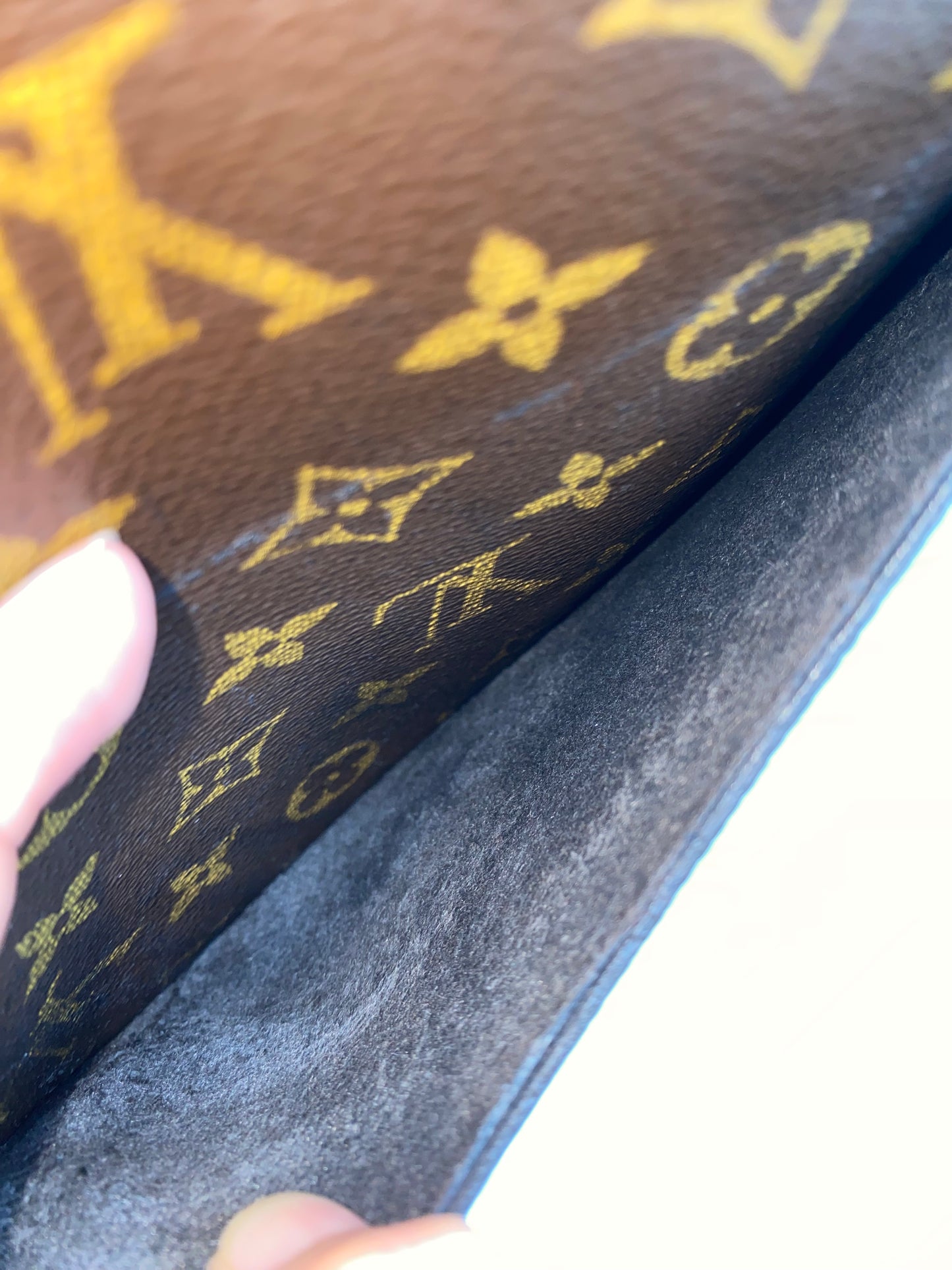 Louis Vuitton Saint Cloud GM
