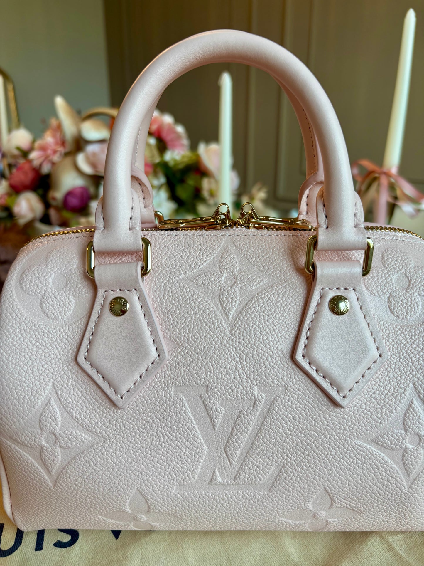 Louis Vuitton Speedy 20 Bandouliere Pink Opale Empreinte Leather