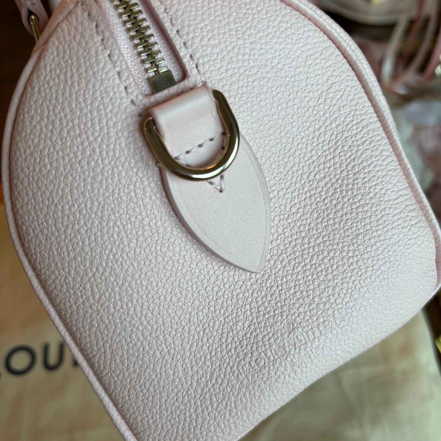 Louis Vuitton Speedy 20 Bandouliere Pink Opale Empreinte Leather