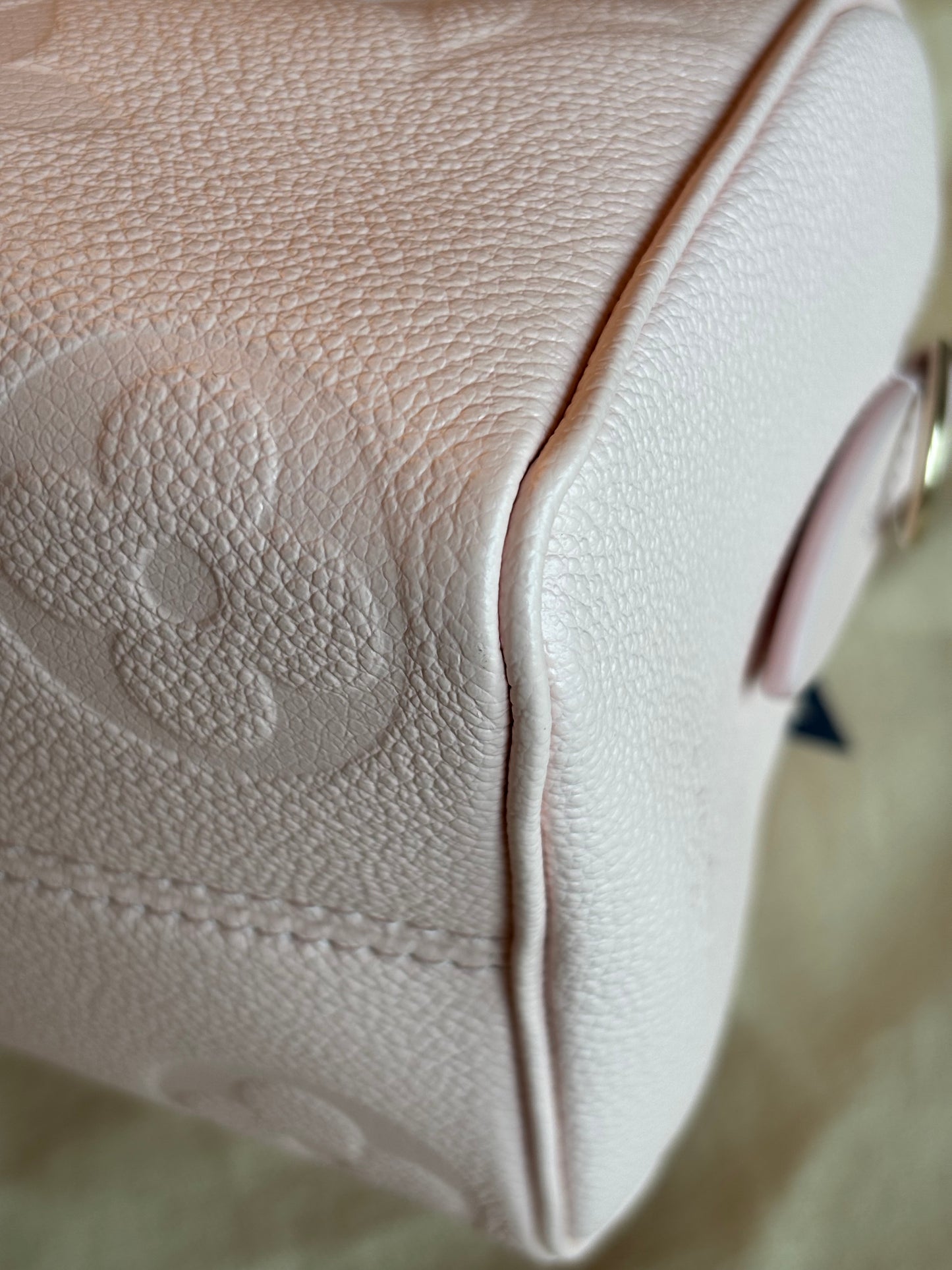 Louis Vuitton Speedy 20 Bandouliere Pink Opale Empreinte Leather