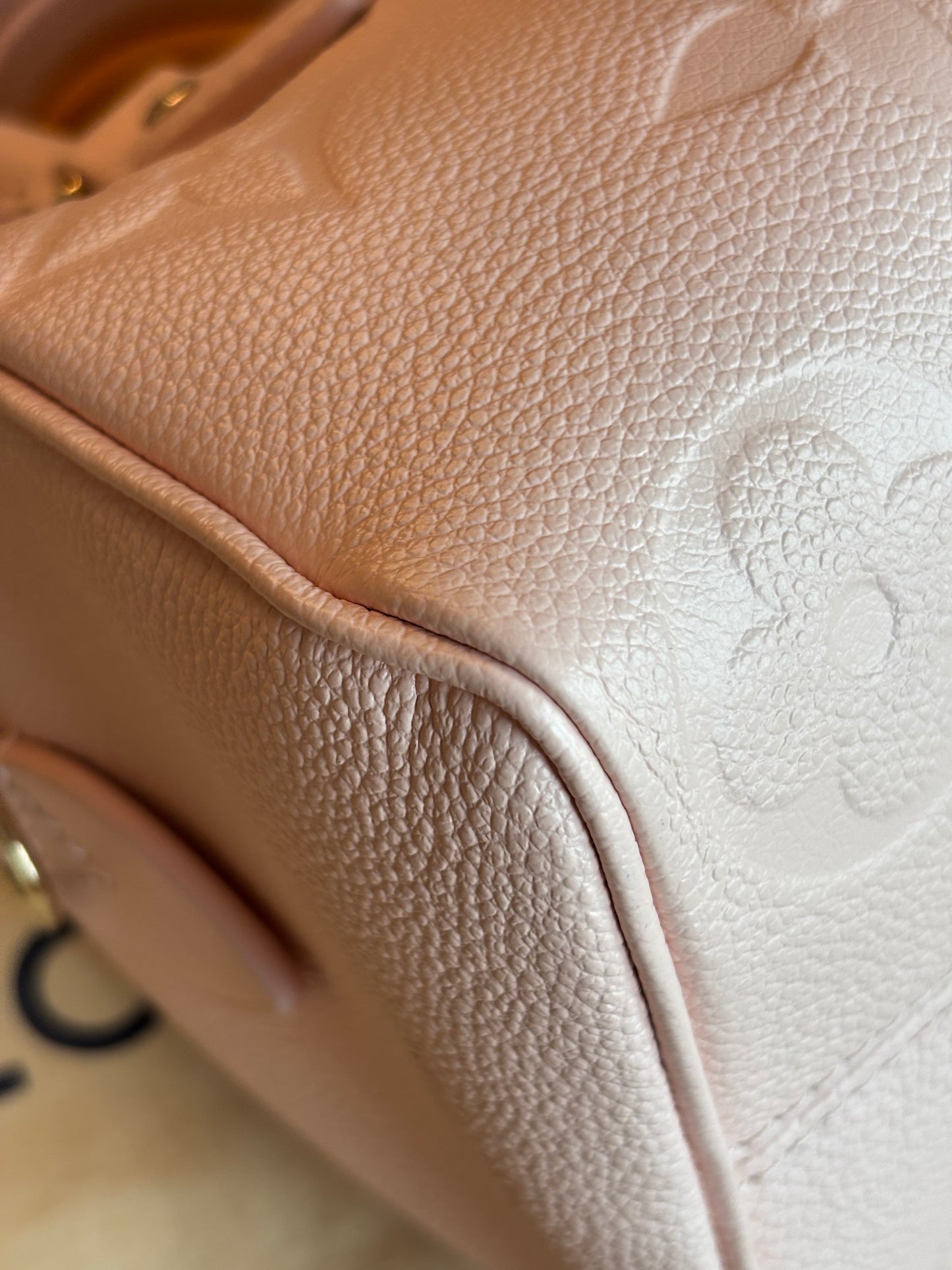 Louis Vuitton Speedy 20 Bandouliere Pink Opale Empreinte Leather