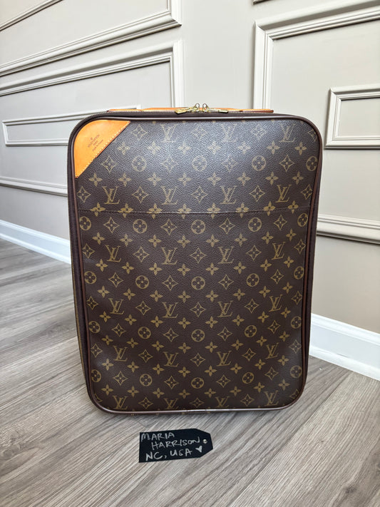 Louis Vuitton Pegase 45