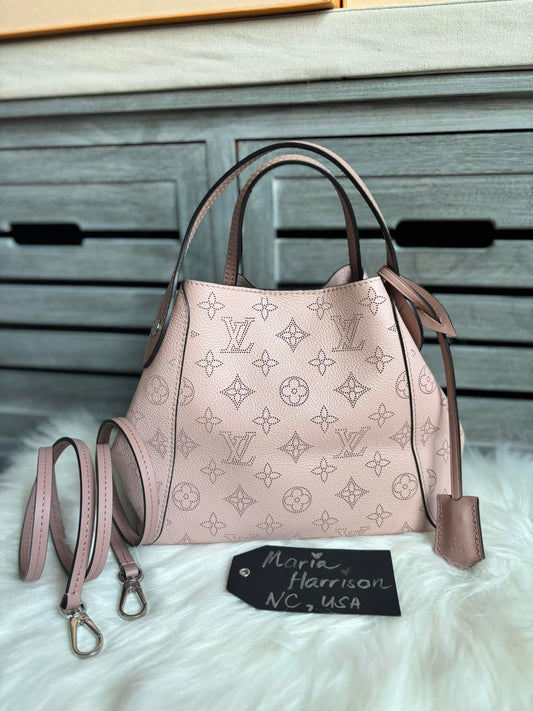Louis Vuitton Magnolia Monogram Mahina Leather PM