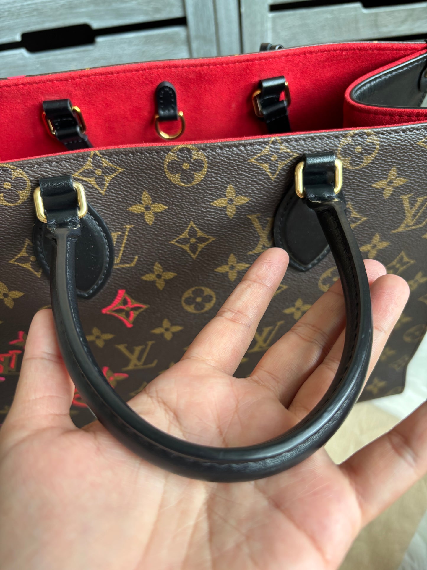 Louis Vuitton Fall In Love OnTheGo MM