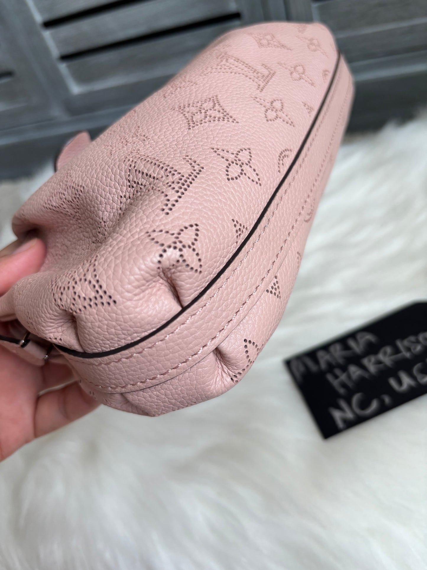 Louis Vuitton Magnolia Monogram Mahina Leather Scala Pouch/Crossbody Bag