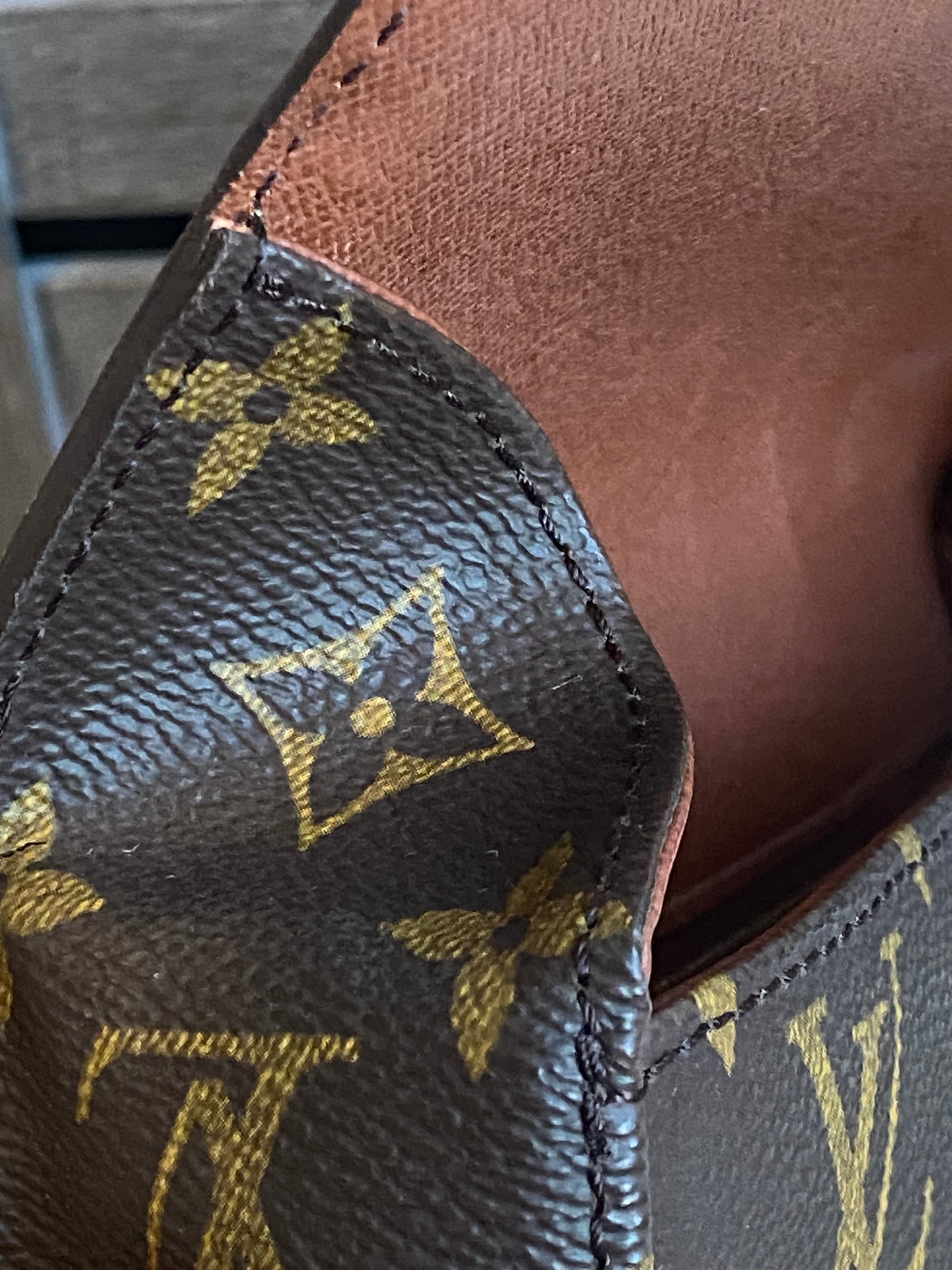 Louis Vuitton Saint Cloud GM