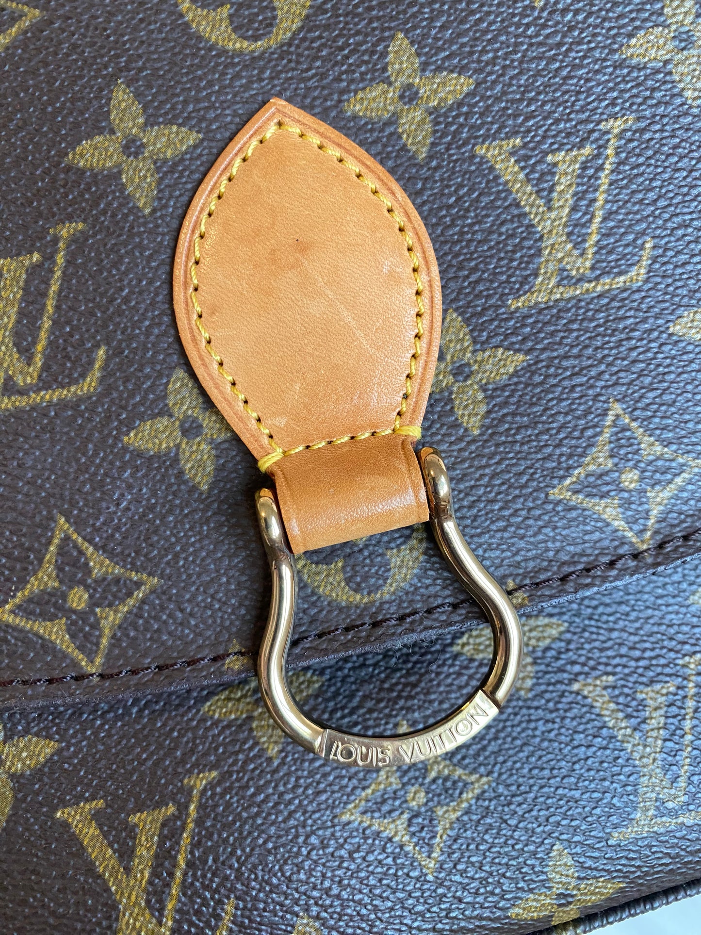 Louis Vuitton St Cloud MM