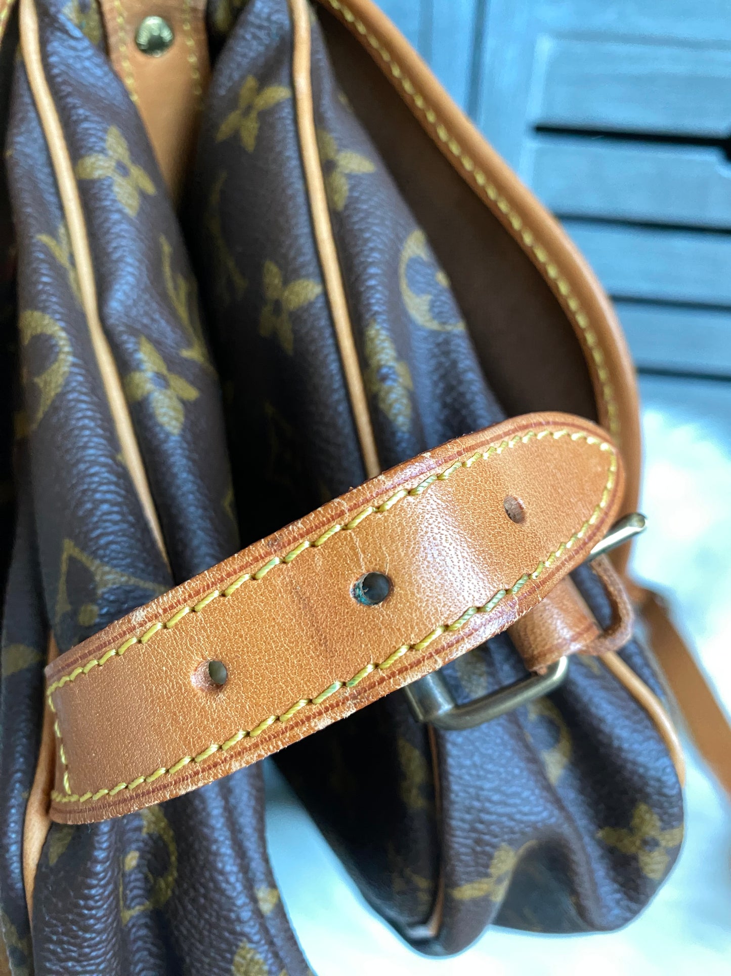 Louis Vuitton Saumur 30