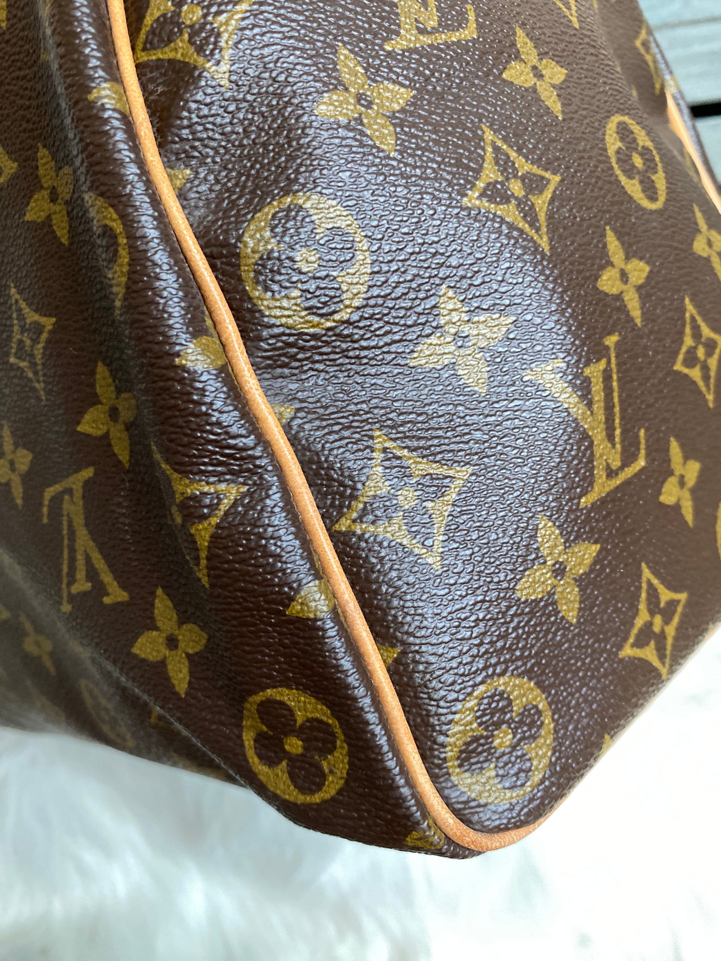 Louis Vuitton Speedy 35