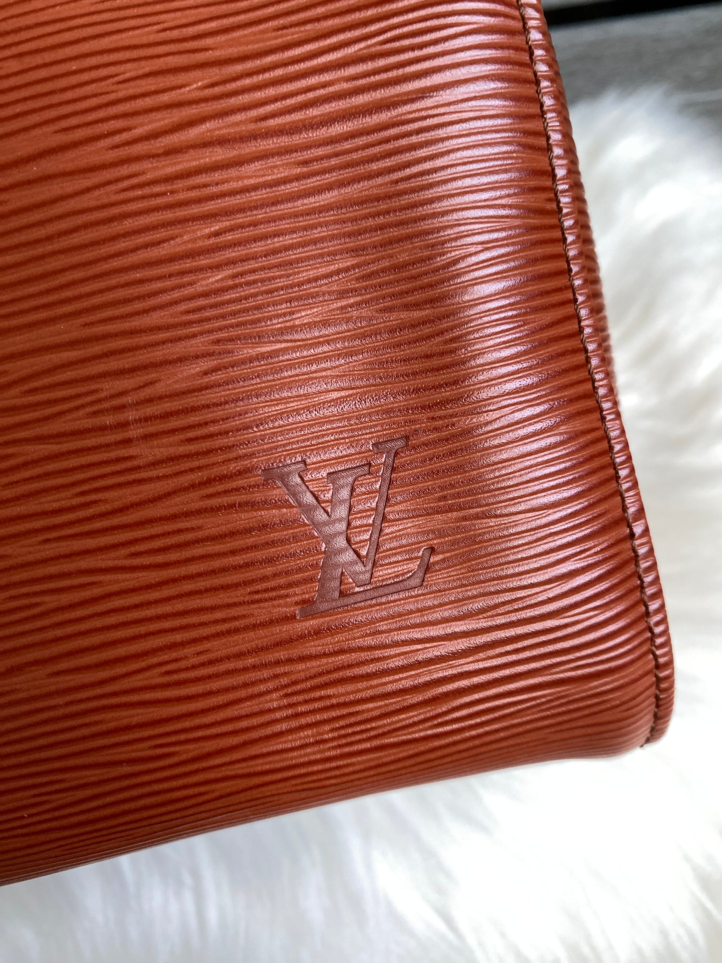 Louis Vuitton Speedy 25 Kenya Brown Epi Leather