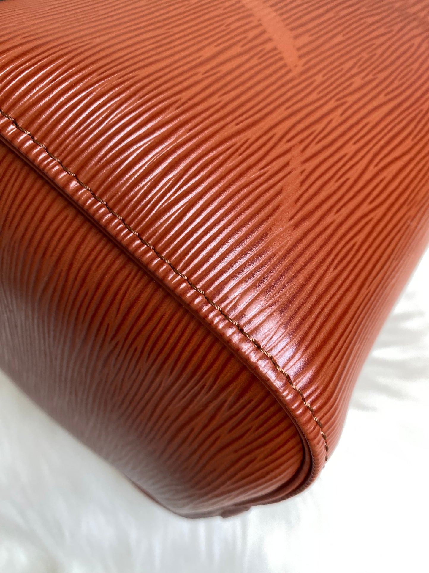 Louis Vuitton Speedy 25 Kenya Brown Epi Leather