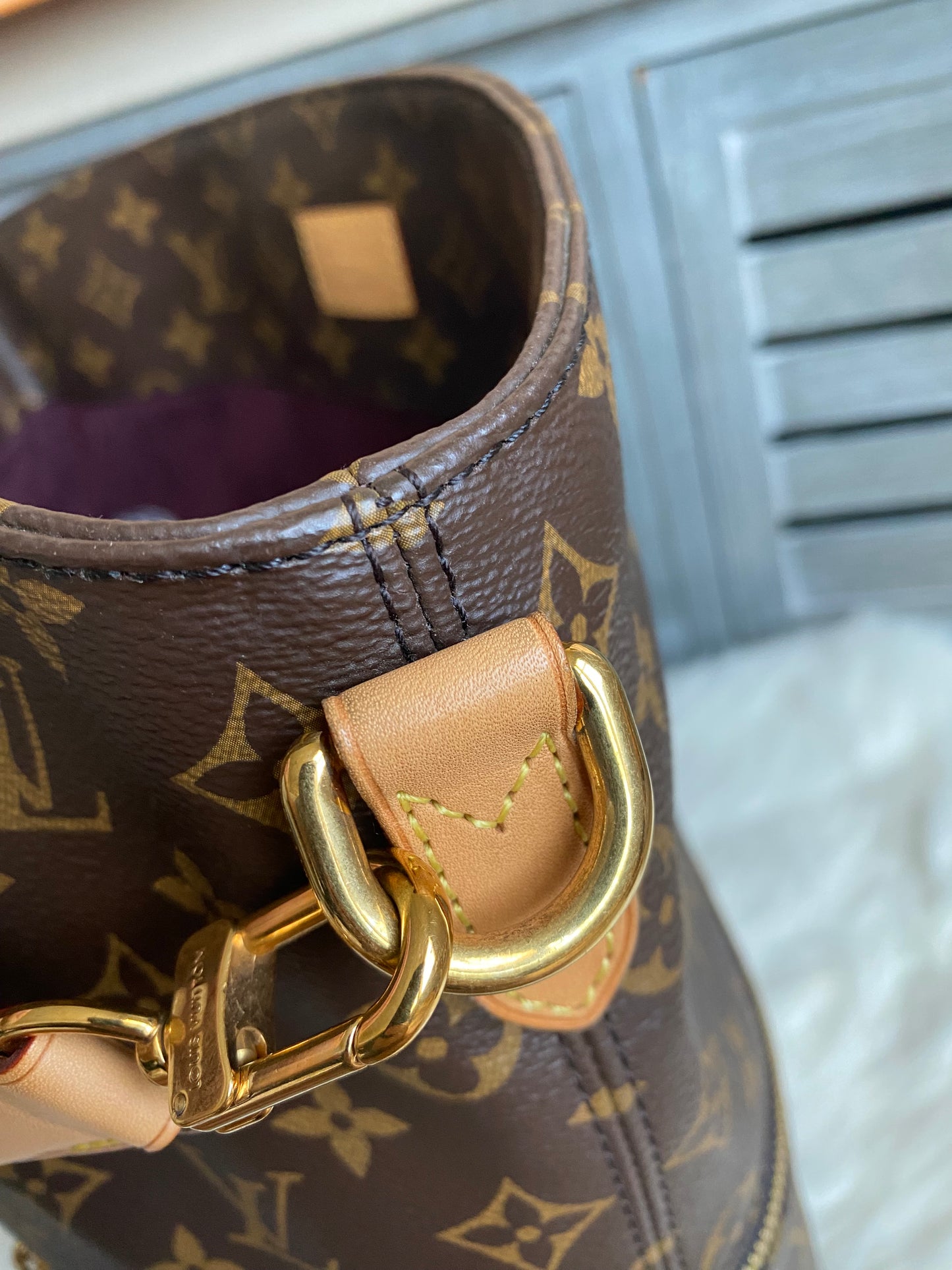 Louis Vuitton Melie Hobo