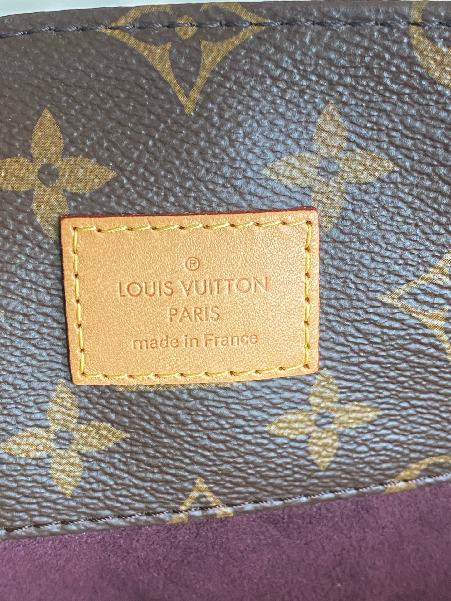 Louis Vuitton Melie Hobo