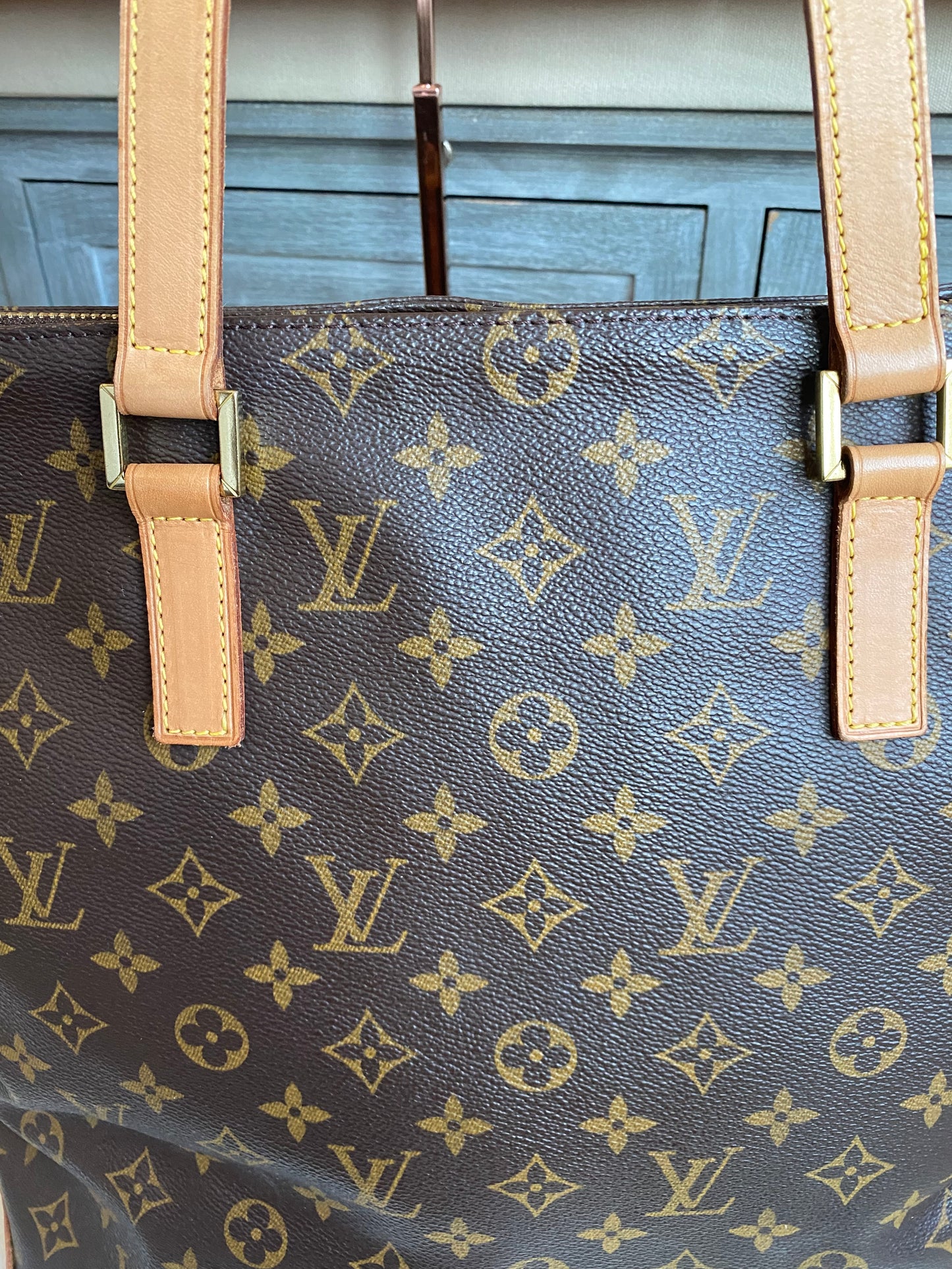Louis Vuitton Cabas Mezzo