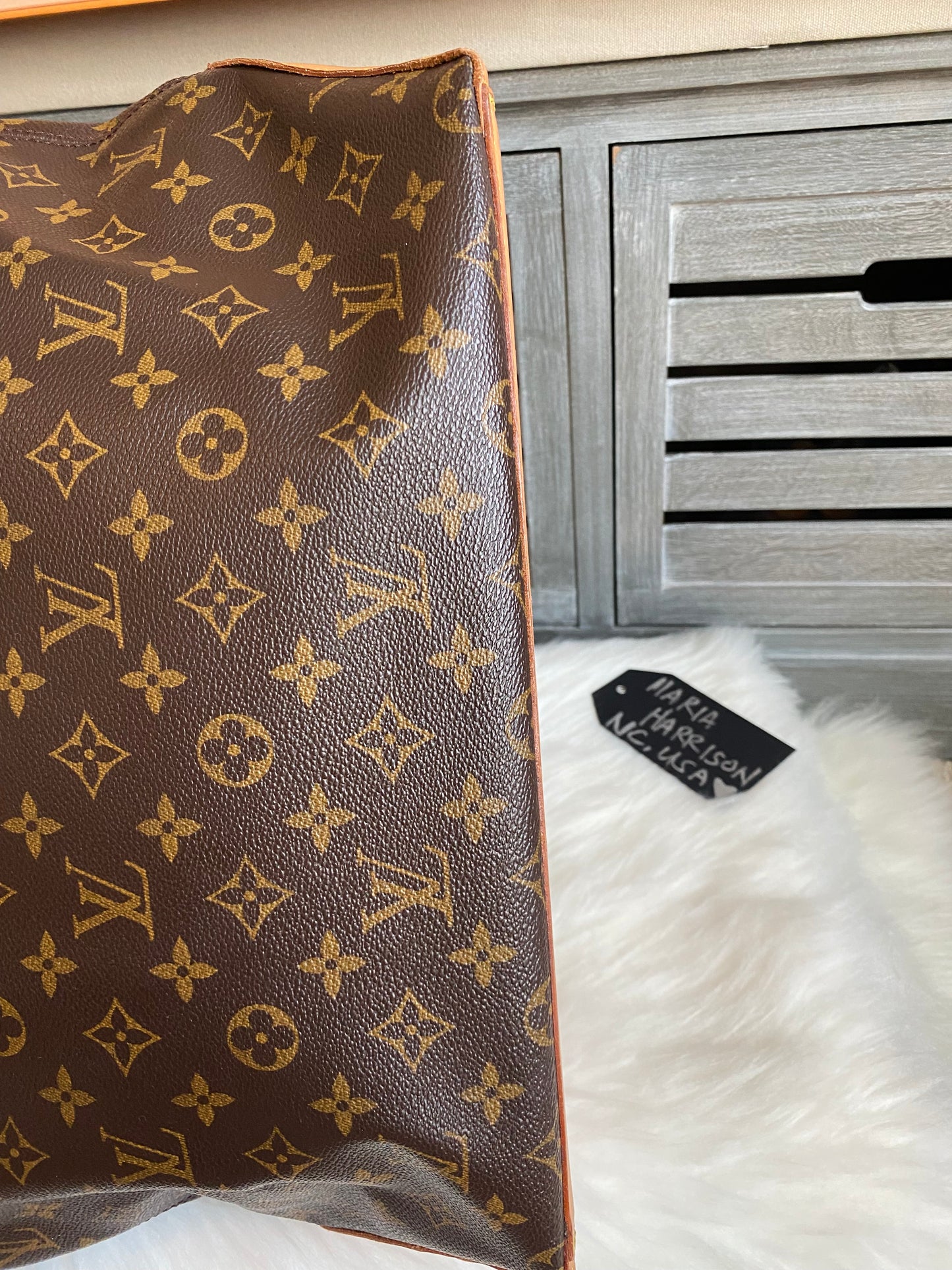 Louis Vuitton Cabas Mezzo