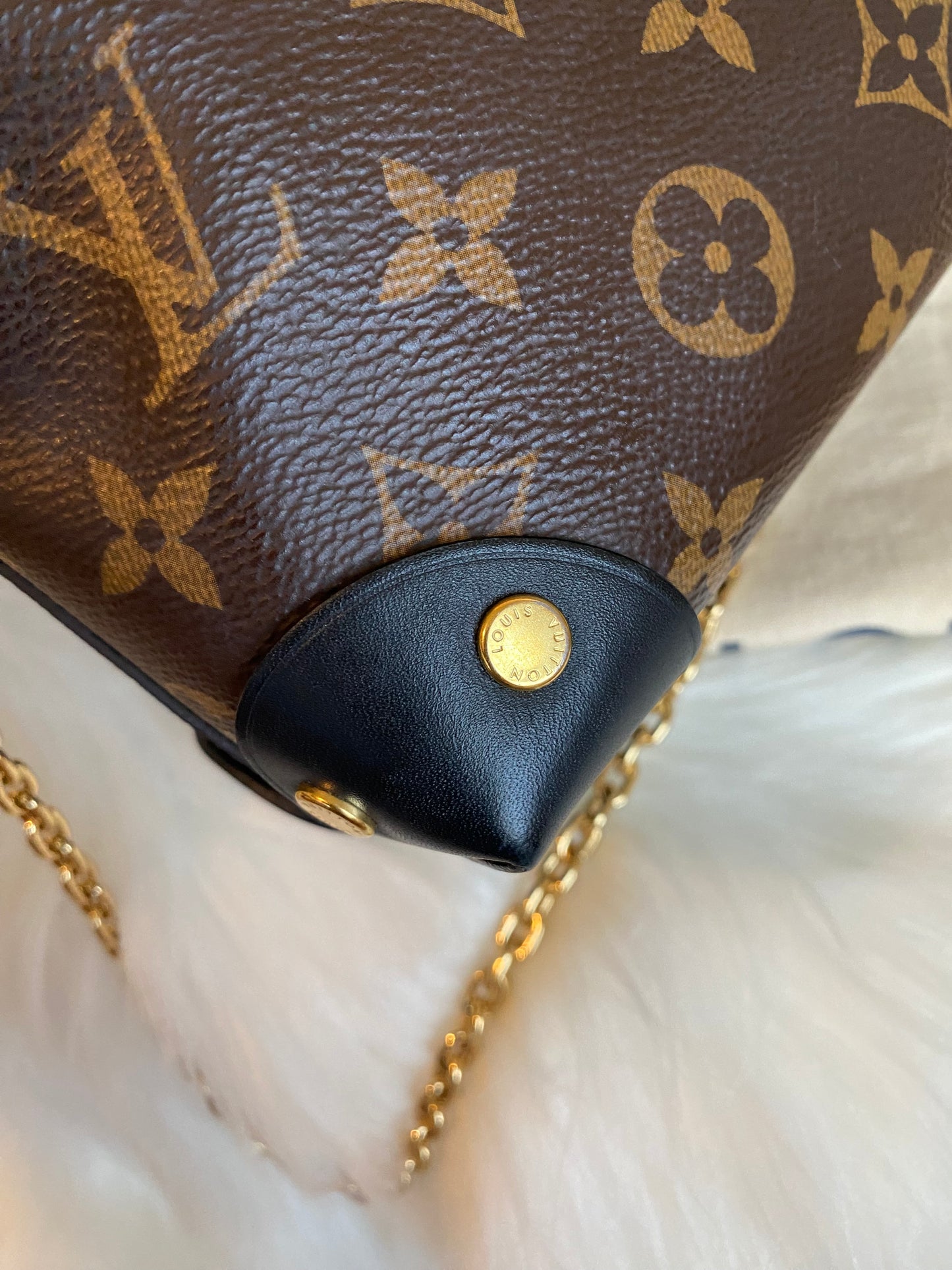 Louis Vuitton Petite Malle Souple Black/Noir