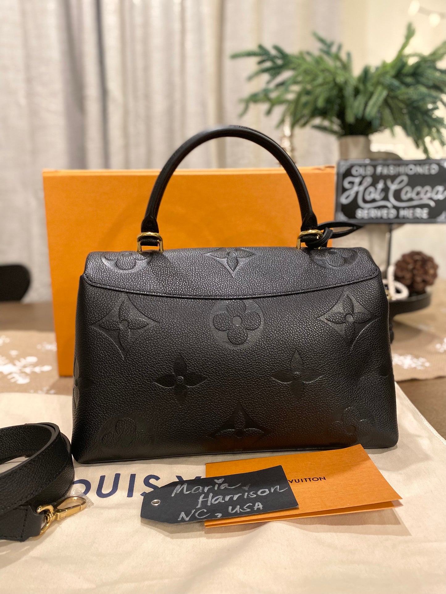 Louis Vuitton Madeleine MM Black Empreinte