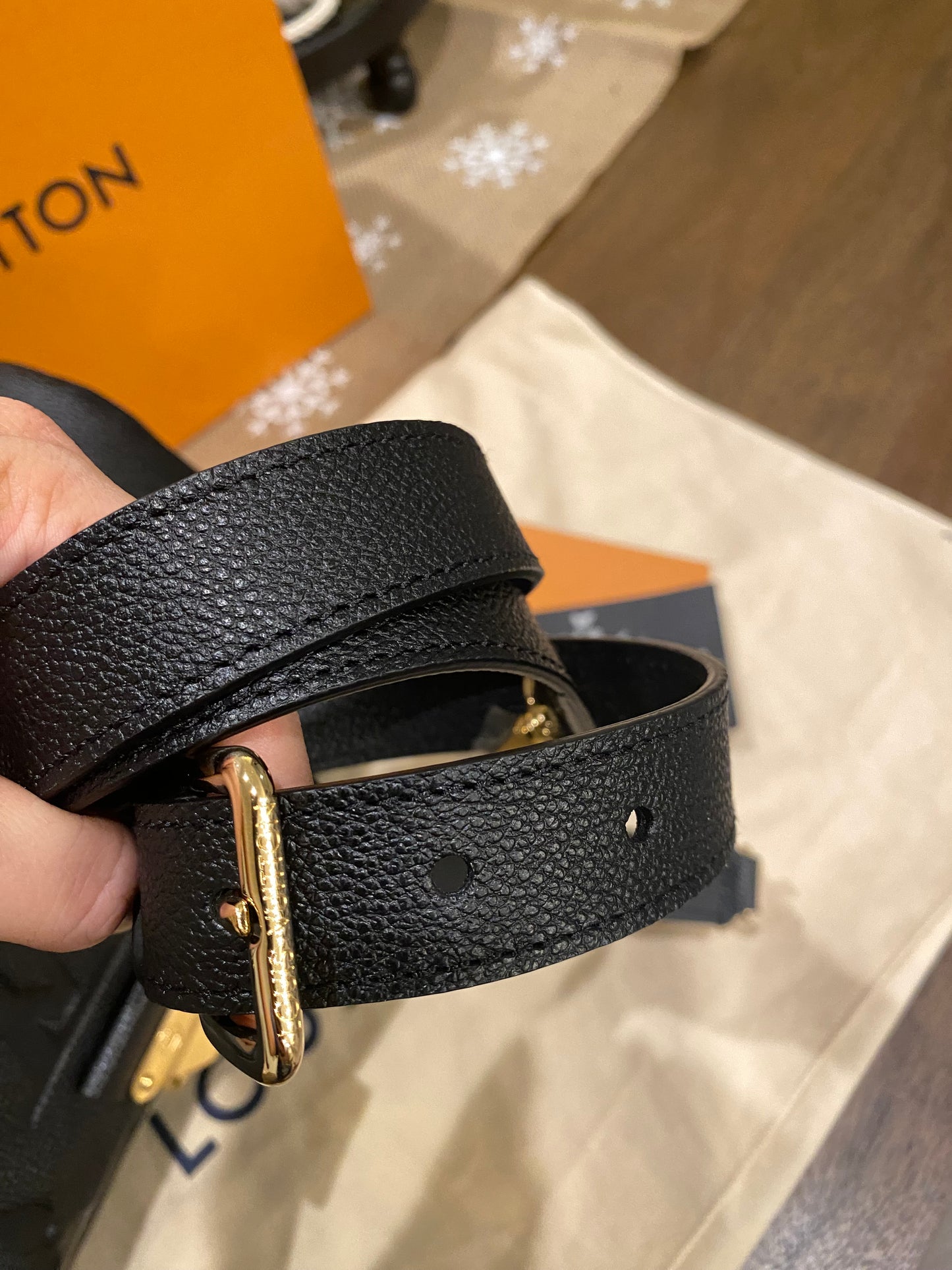Louis Vuitton Madeleine MM Black Empreinte