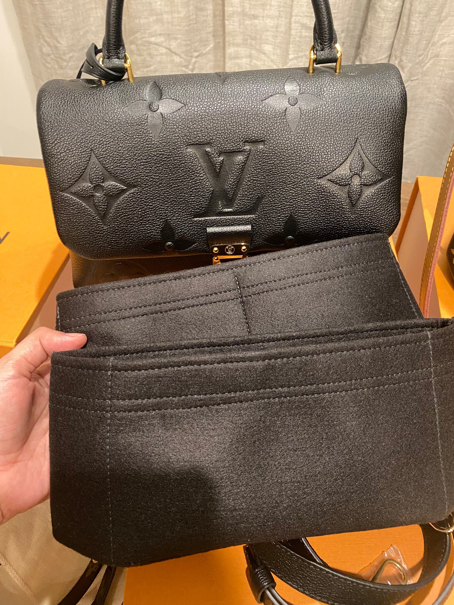 Louis Vuitton Madeleine MM Black Empreinte