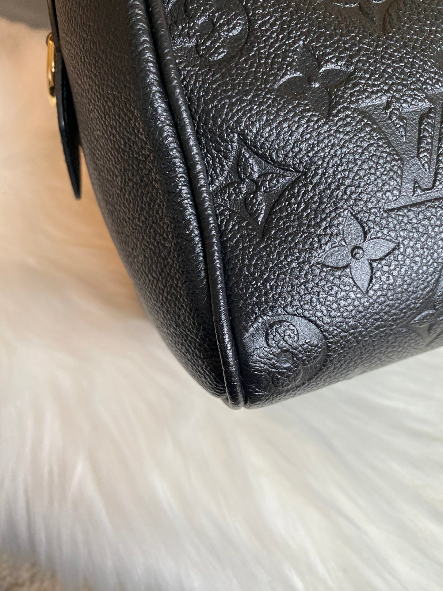 Louis Vuitton Speedy 25 Bandouliere Black Empreinte